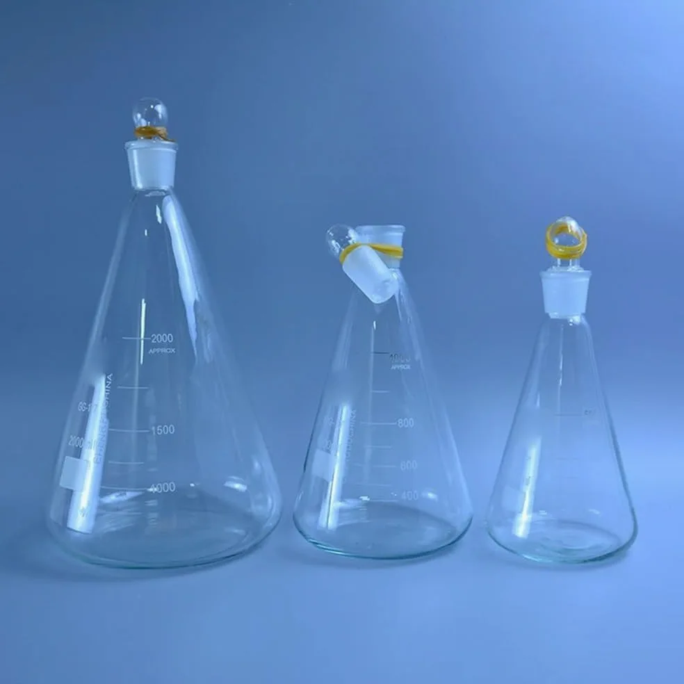 Cristalería de Laboratorio Matraz Erlenmeyer de vidrio de 150-2000 ml con tapa, de vidrio, for laboratorio, triangular, de 3,3 mm.(2000ml)