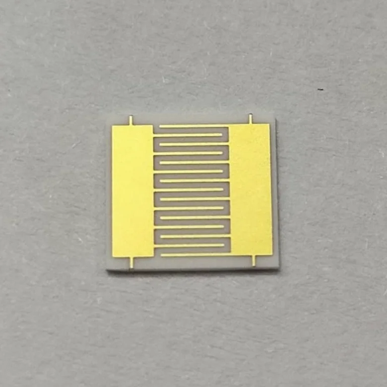 10 electrodos interdigitados de oro - Matrices IDE de cerámica de alúmina de 200 μm for sensores - 5 x 5,4 mm, alta precisión