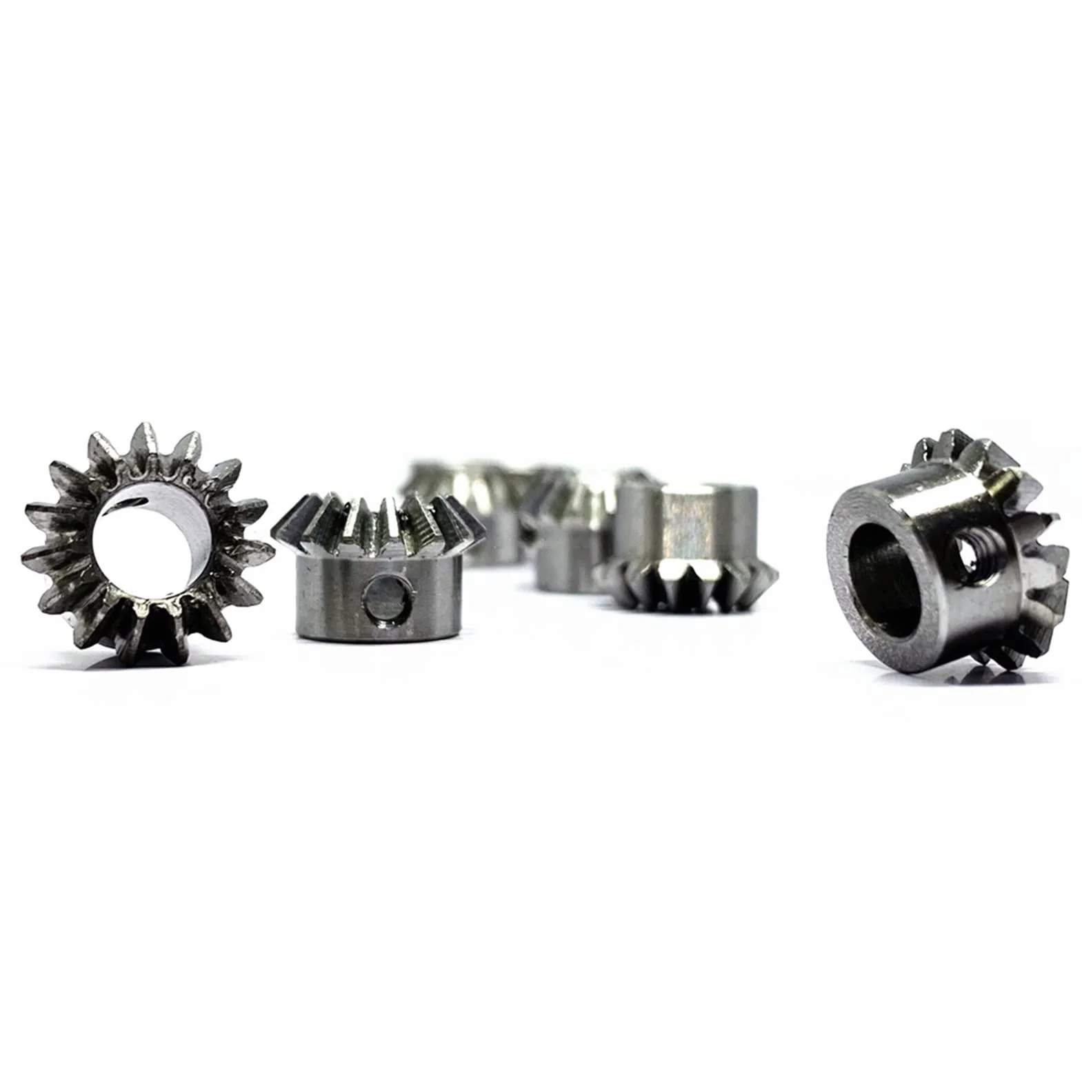 Engranajes cónicos de acero y latón módulo 0.8 M, 15 dientes, 1:1, agujeros 3-6.35mm