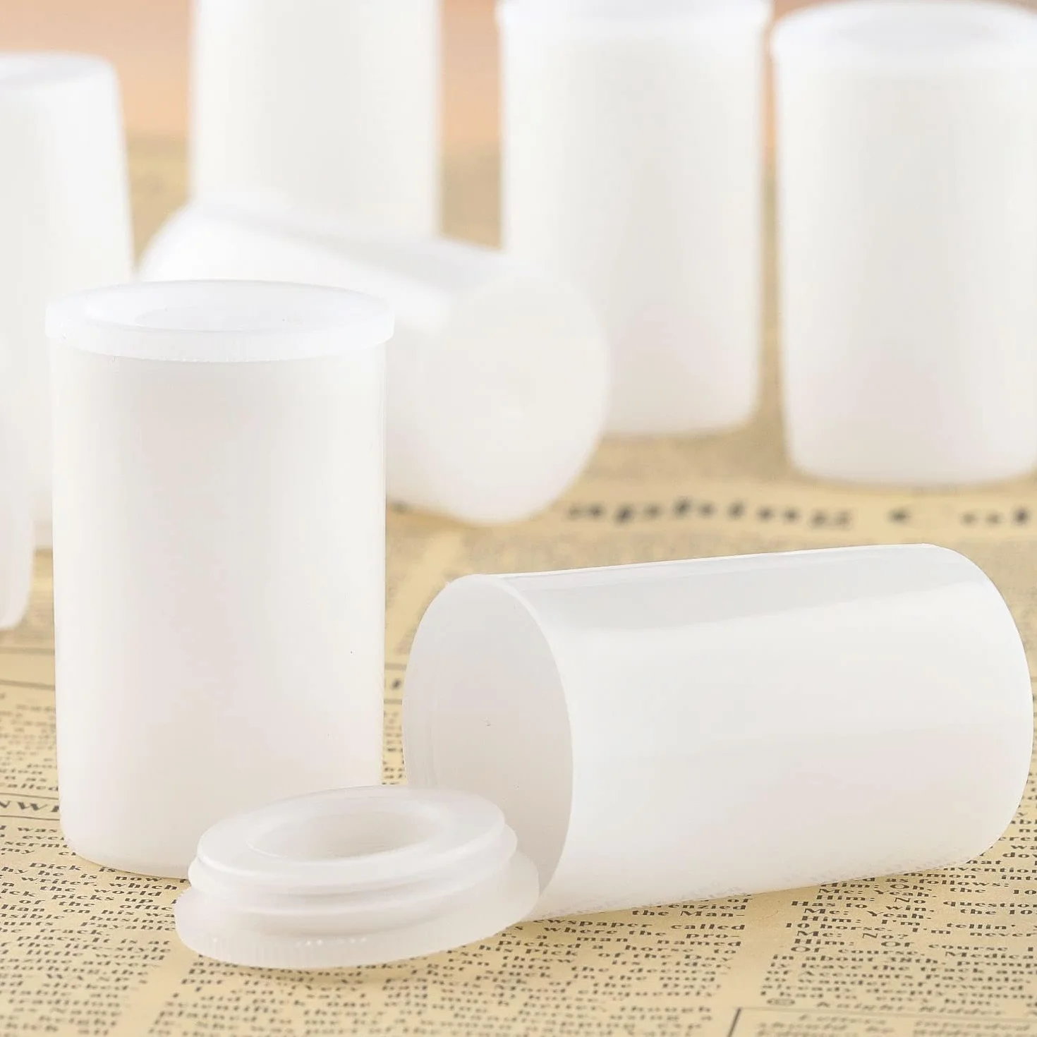 Película Contenedores 10 PCS 33MM Botes de Plástico Latas de Cámara con Tapas Blanco