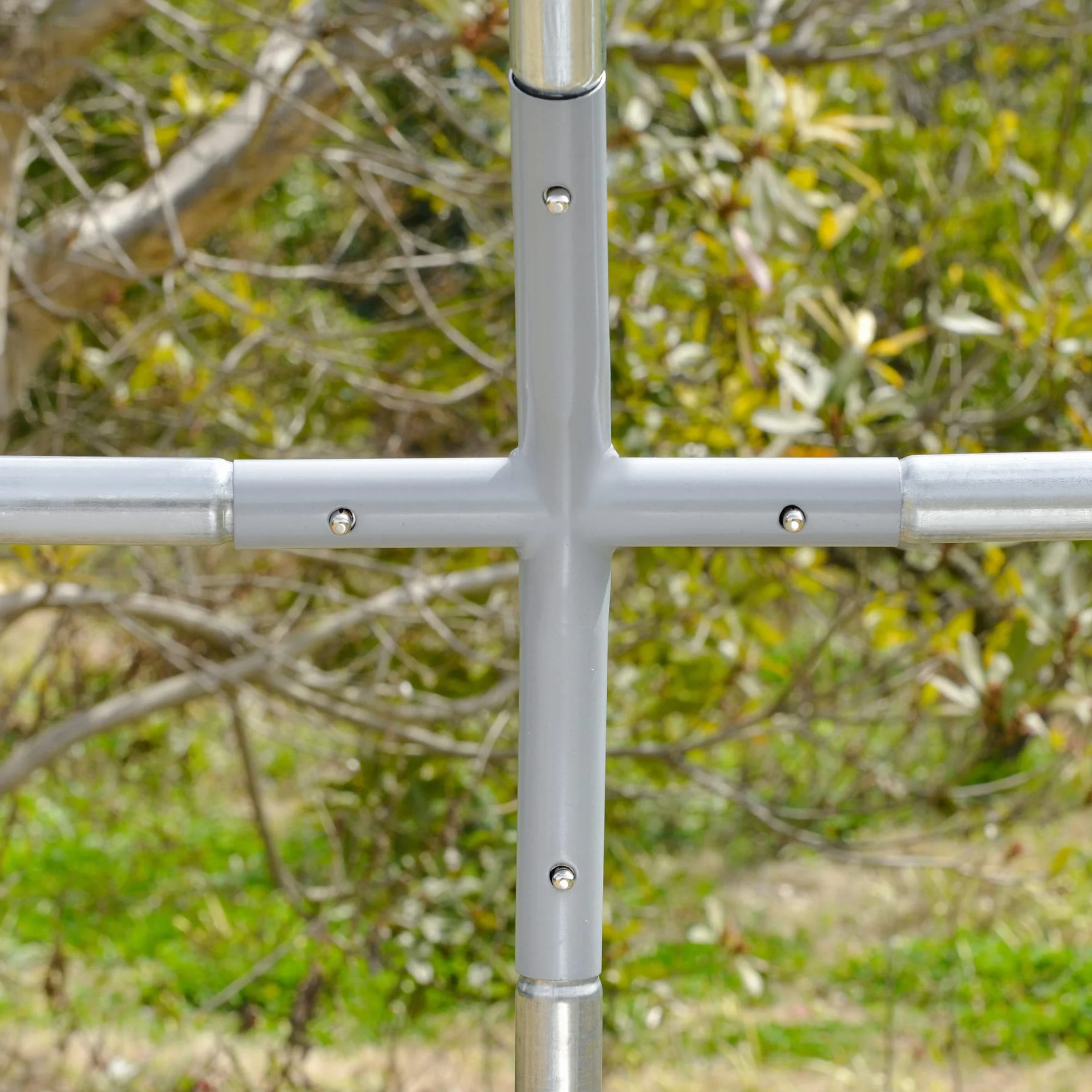 PawHut Gallinero para Exterior Grande 2,8x3,8x1,97 m Jaula para 6-12 Gallinas de Acero Galvanizado con Techo de Tela Oxford Corral y Cerradura para Conejos Aves Plata