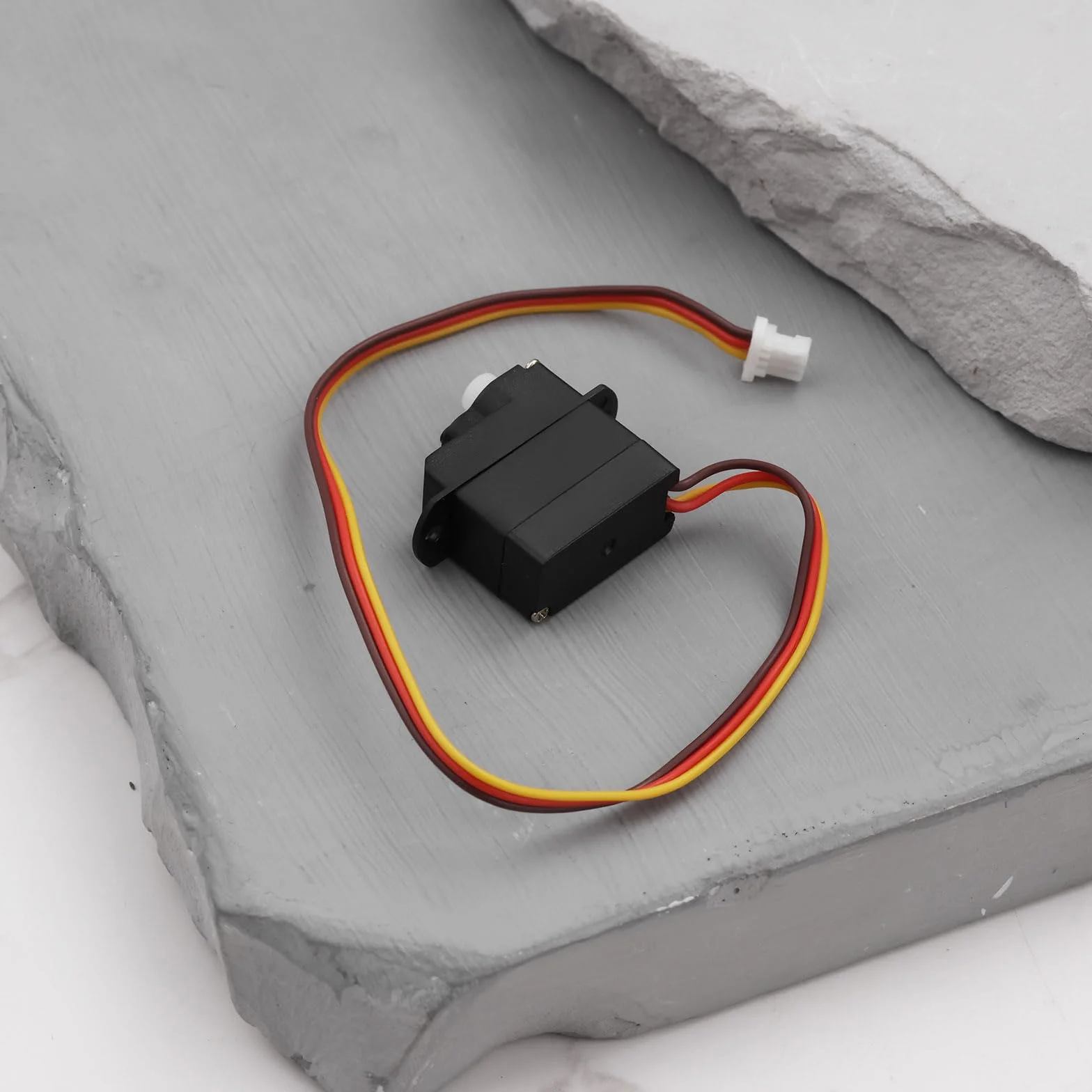 ECSiNG Servo digital 2 g 1,0 mm 260° para modelos de coches y mini aviones