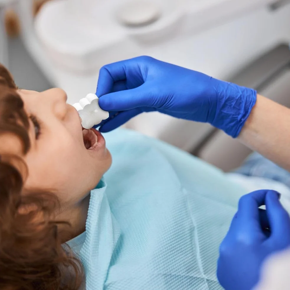 100 piezas Bloques de mordedura dental desechables - Abridor de apoyos de boca de espuma EPP para niños y adultos