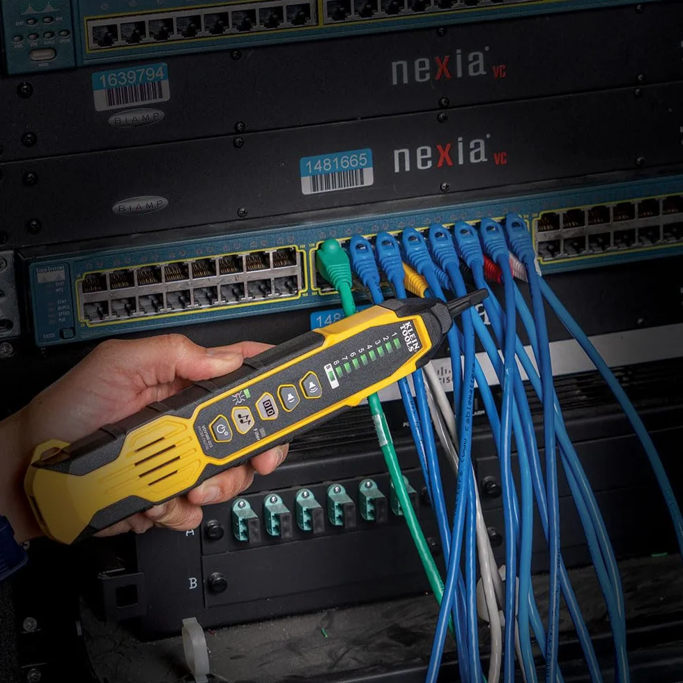 Klein Tools VDV500-223 | Sonda De Rastreo Digital | Rastrea Cables Activos Y No Activos | Punta Conductiva Reemplazable | Iluminacion Integrada