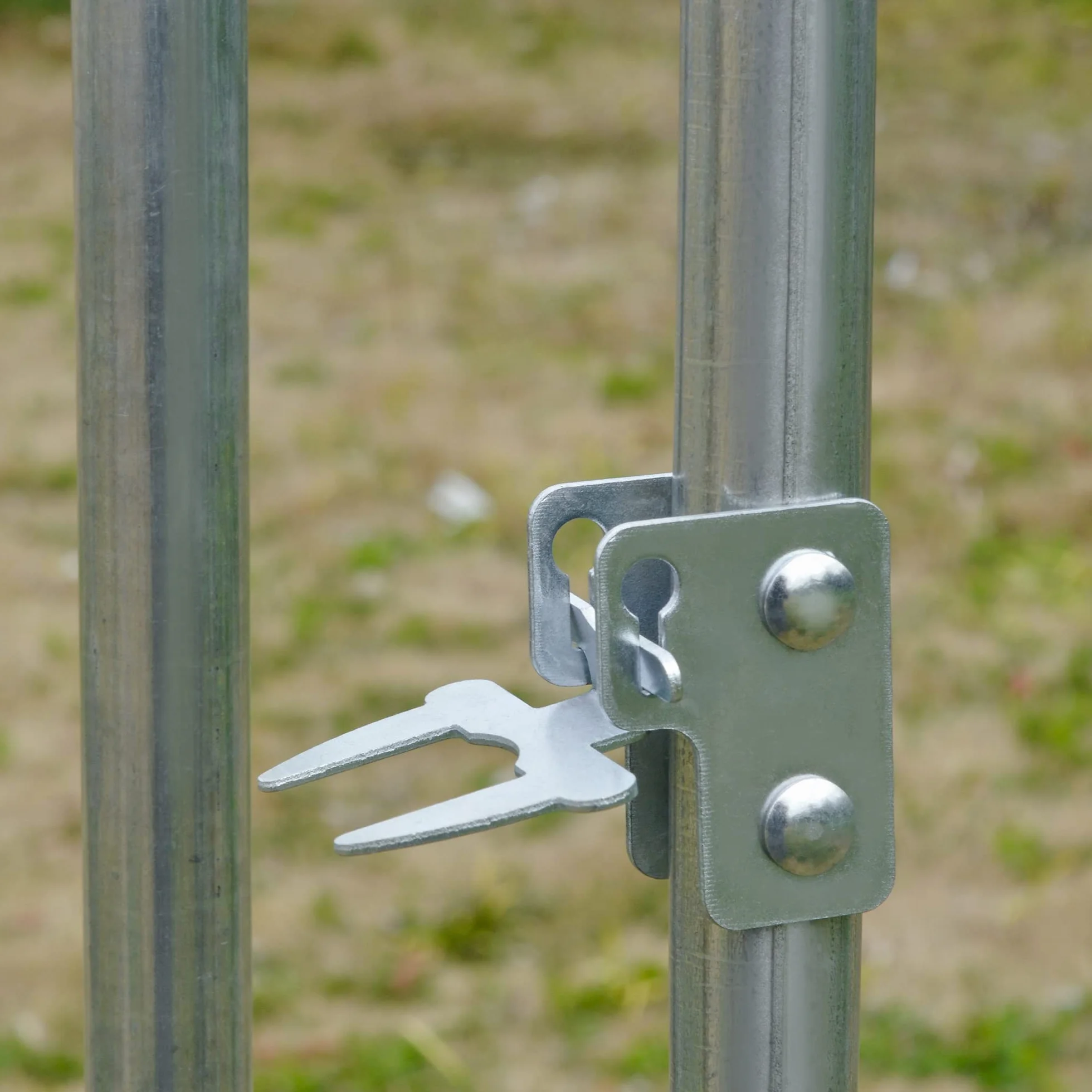 PawHut Gallinero para Exterior Grande 2,8x3,8x1,97 m Jaula para 6-12 Gallinas de Acero Galvanizado con Techo de Tela Oxford Corral y Cerradura para Conejos Aves Plata