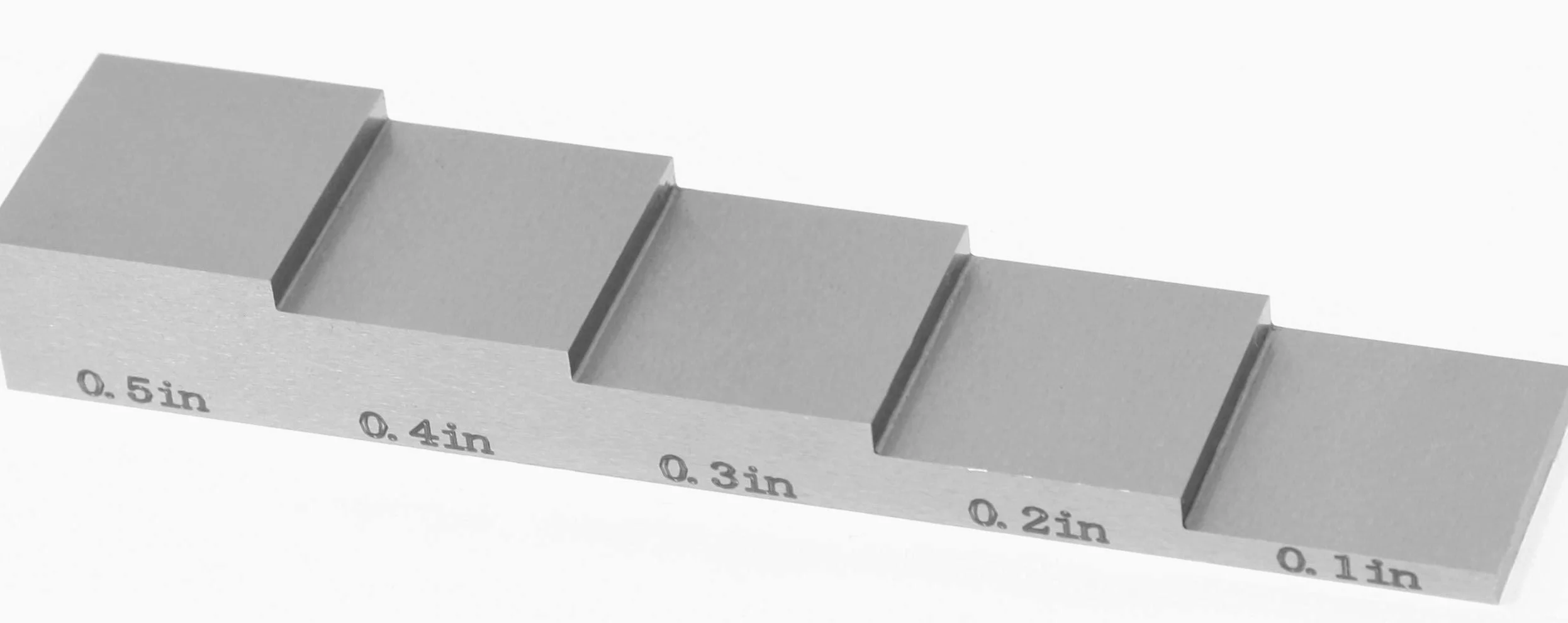 Bloque de calibración de acero NDT 1018 para medidor de espesor ASTM E797 5 pasos 0.1 "0.2" 0.3" 0.4" 0.5" con ABS estuche de transporte