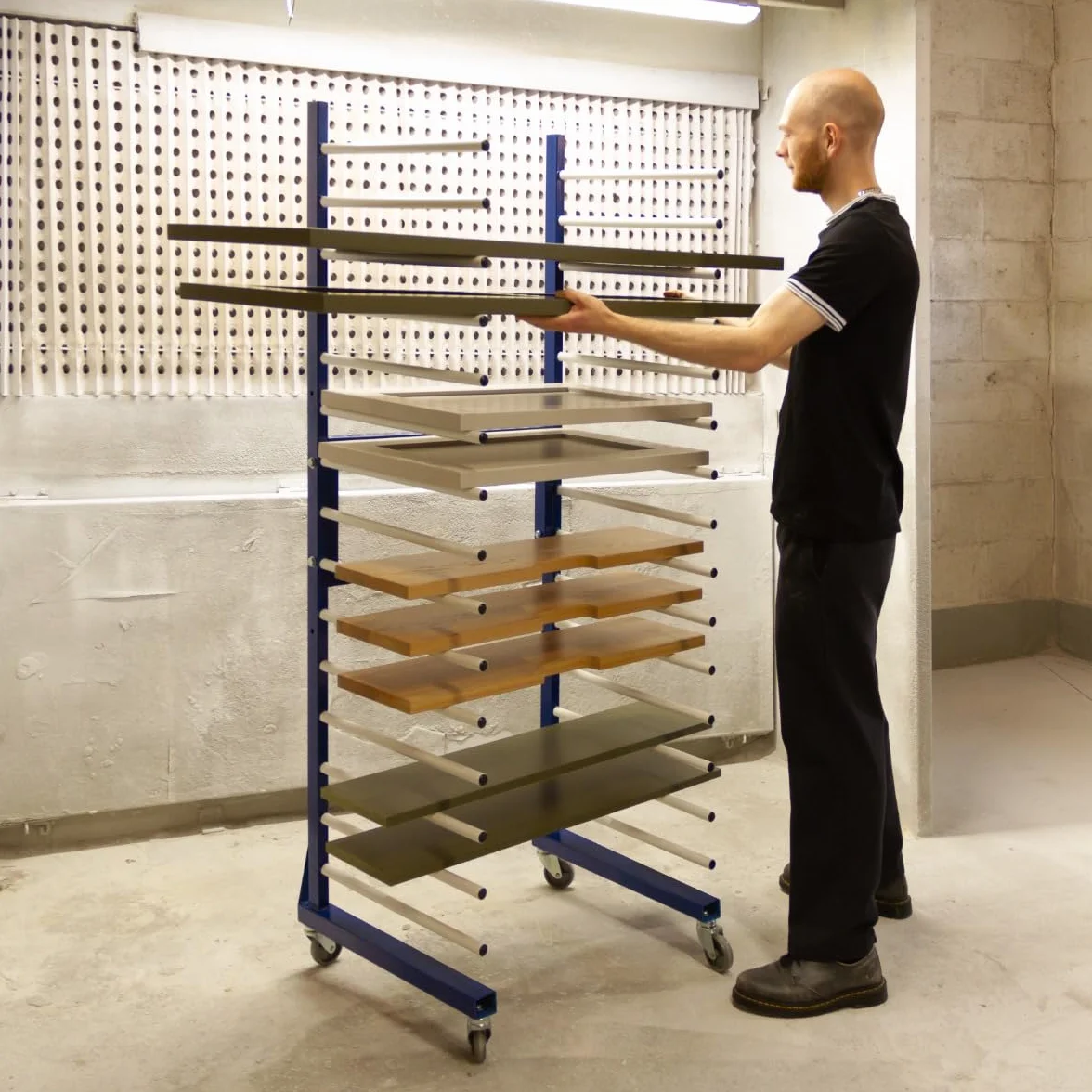Carro Móvil Acoplable de Secado de Pintura | 15 Niveles | 375kg de Capacidad Total (25kg x Nivel) | 182cm Alto x 35/65 Ancho (Ajustable) x 59 (Profundidad) | 4 Ruedas de 360 Grados | Ideal Taller