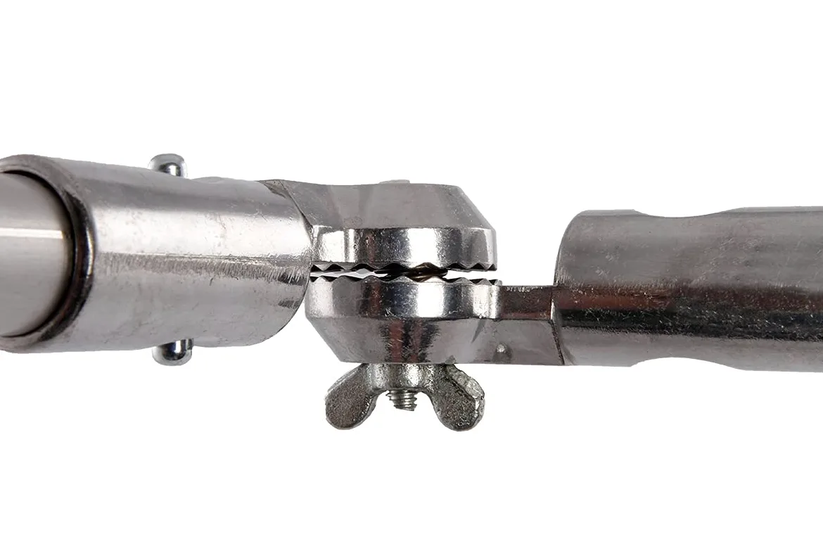 Articulación de Aluminio para Barras Telescópicas de Agua - Codo Ajustable | Ángulo de 270 grados para limpieza de techos de cristal y paneles solares. Conexión impermeable con rosca de 1/4 pulgada.