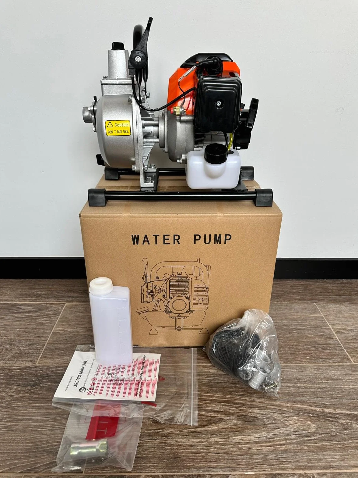 MOTOBOMBA DE GASOLINA PARA RIEGO AGRICOLA, Modelo: QGZ25-6-20C
