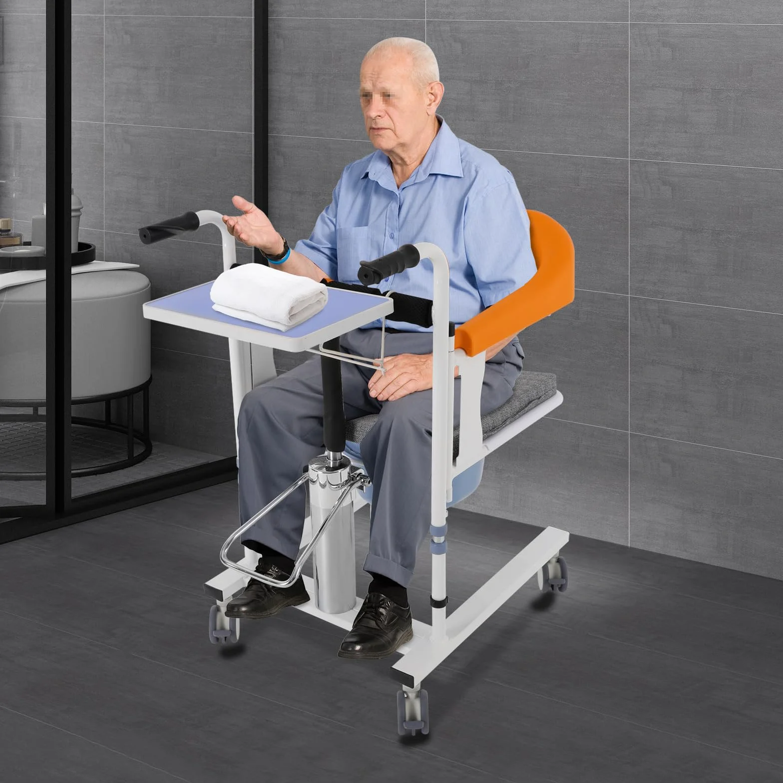 Silla de transferencia hidráulica para pacientes con ruedas, silla de transporte de altura ajustable con función de inodoro y mesa para ancianos y embarazadas, color naranja