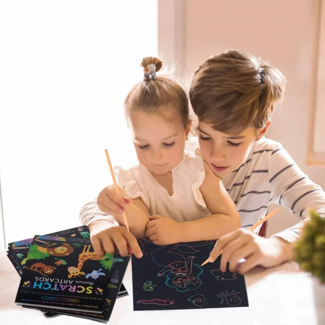 Libros de Arte para Rascar para Niños, Juguetes de Arte Arco Iris, Regalos para Niñas 3-10 Años, Manualidades Tema Unicornio