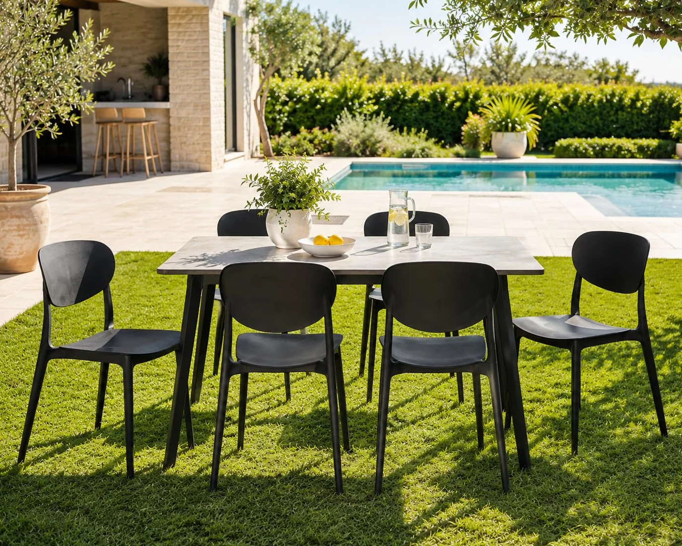 Genérico M1C - Pack 5 Sillas de Comedor Videl, Sillas para Cocina o Exterior, Jardín, Color Negro, Asiento y Respaldo en Polipropileno, Patas metálicas