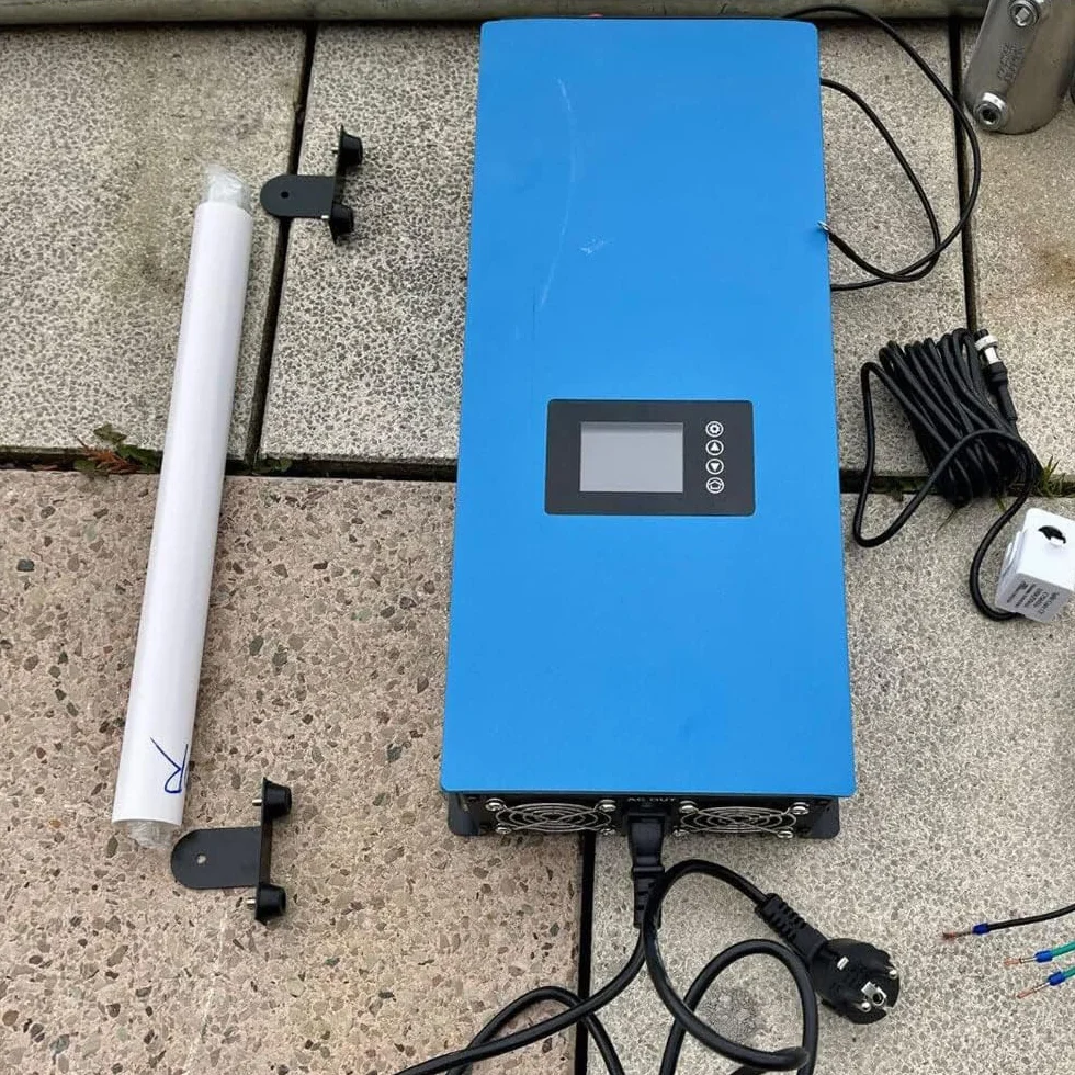 Inversor acoplado a red 1000 W CC 22-65 V a CA 230 V para turbinas eólicas con juego de resistencia de carga, onda sinusoidal pura, enchufe UE, con generadores eólicos de 24 V/48 V CA (1 kW)