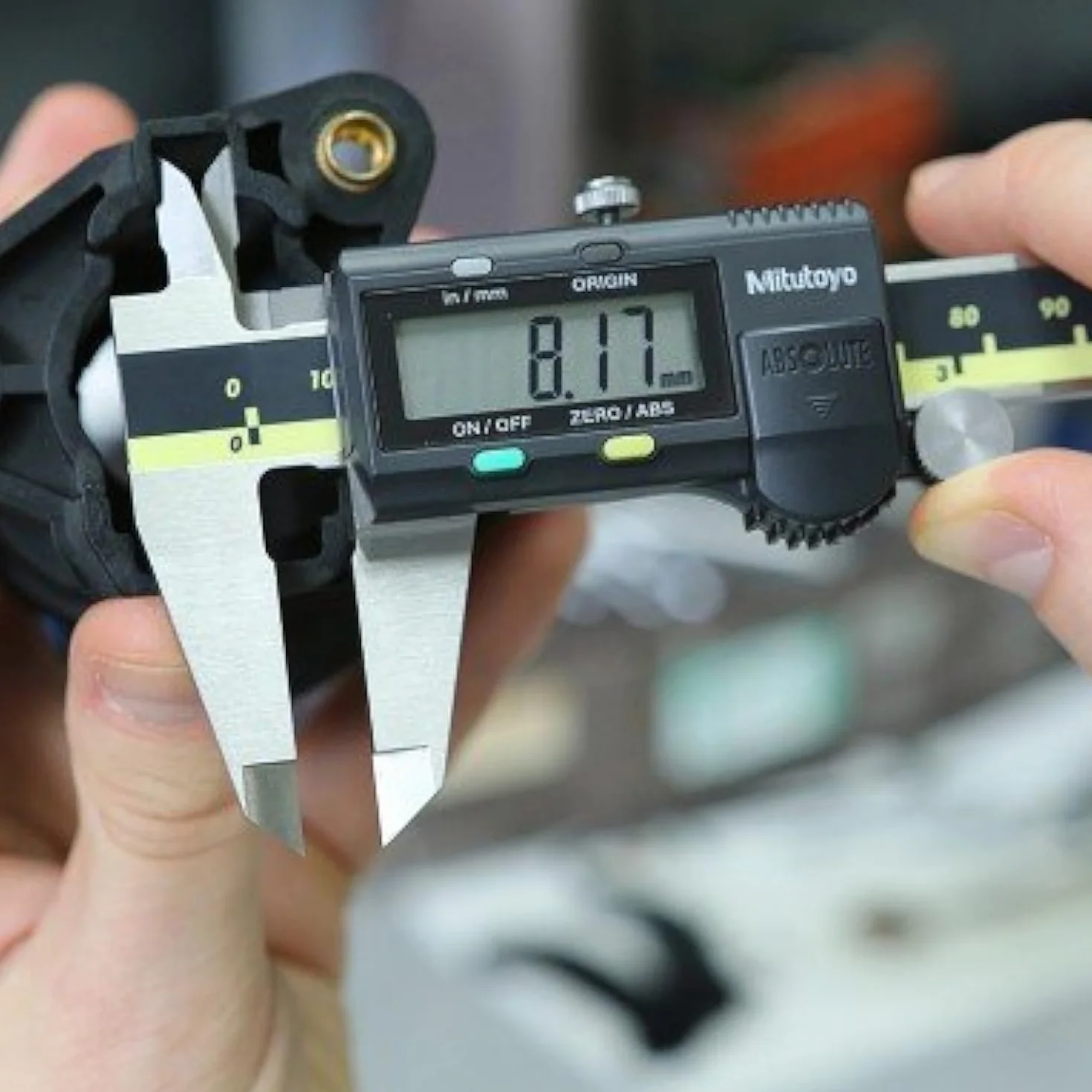 Mitutoyo Calibre Electrónico Digital 150 mm 0,01 mm ABS AOS Sensor Inducción