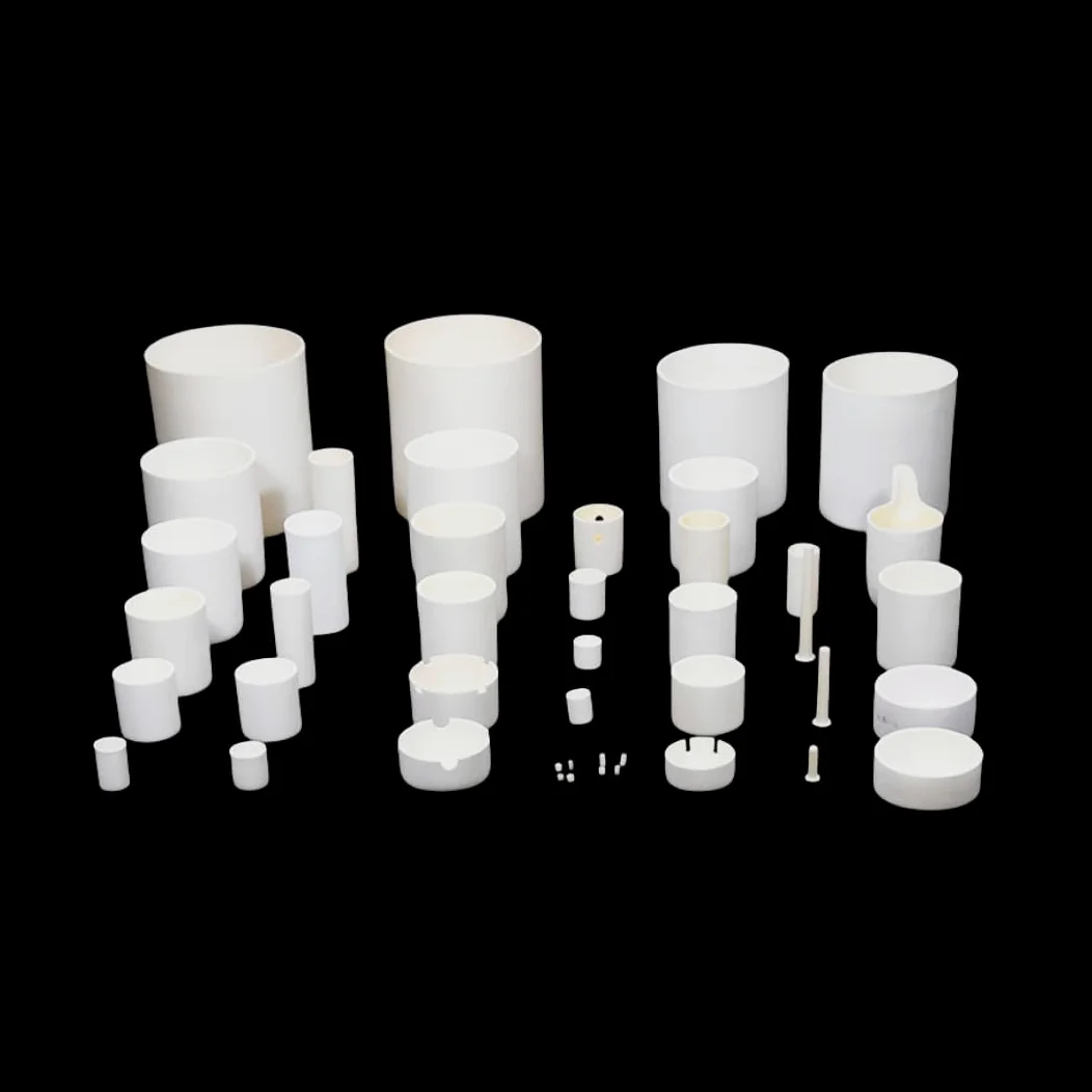 Crisol de porcelana de alúmina, herramienta de laboratorio de cerámica duradera para aplicaciones de alta temperatura, resistencia química y calefacción de precisión, ideal para experimentos