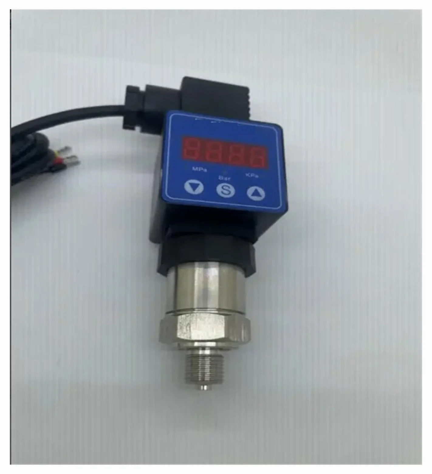 Transmisor de presión de gas, agua y aceite con pantalla LED | M14x1.5 9-36VDC 4-20mA transmisión de presión absoluta(0-10bar)