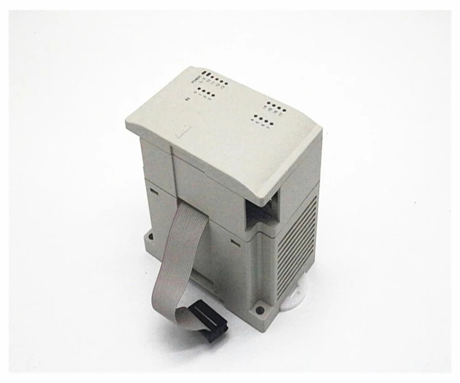 Módulo digital PLC serie DVP08HN11R EH3 DO 8 relé