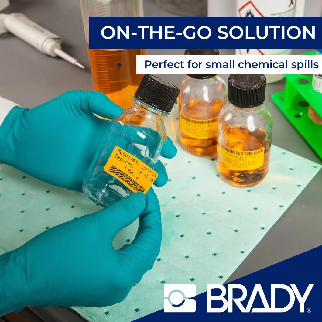 SPC® by Brady Kit Anticontaminación Químico – Kit Portátil para Derrames de Sustancias Químicas Peligrosas, Incluye 10 Almohadillas Absorbentes Químicas, 2 Calcetines, Guantes y Bolsa para Desechos