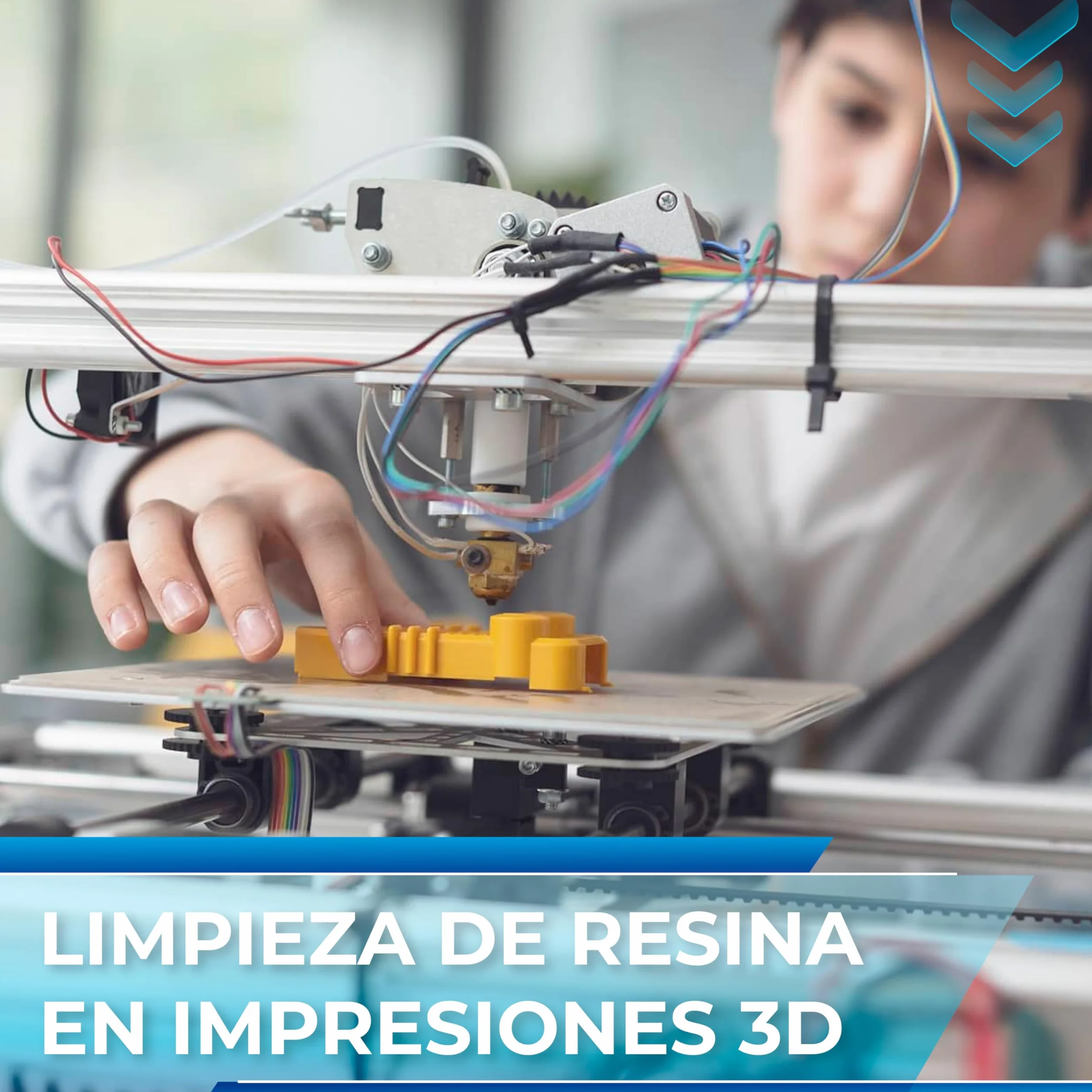 Alcohol Isopropílico 99,9% Puro 5L + Botella Spray Rellenable 250 ml | Isopropanol | Limpieza de Componentes Electrónicos y Superficies