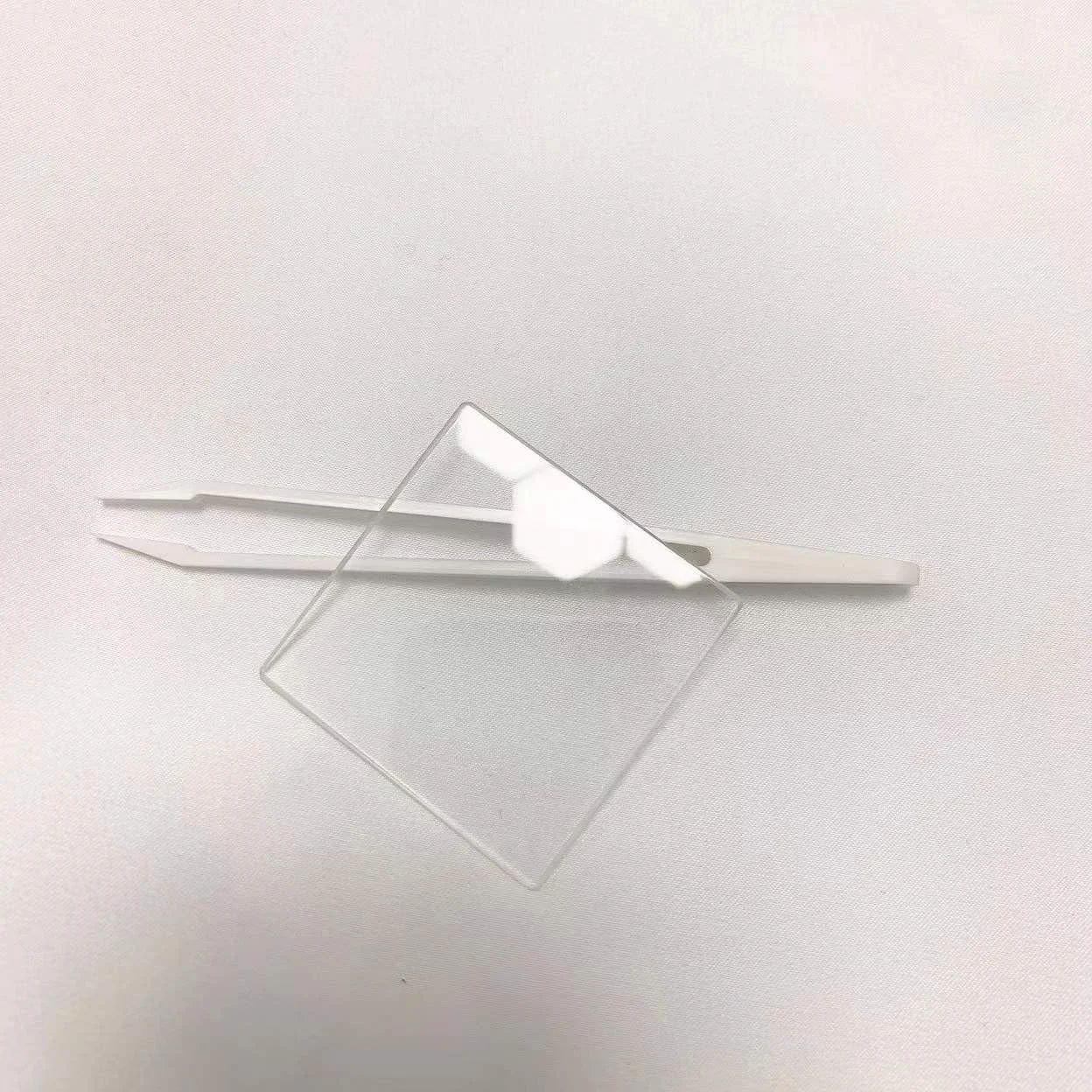 10 Piezas de tamaño Total 25 x 25 x 1 mm, Cristal de Cuarzo de sílice Fundido Transparente.