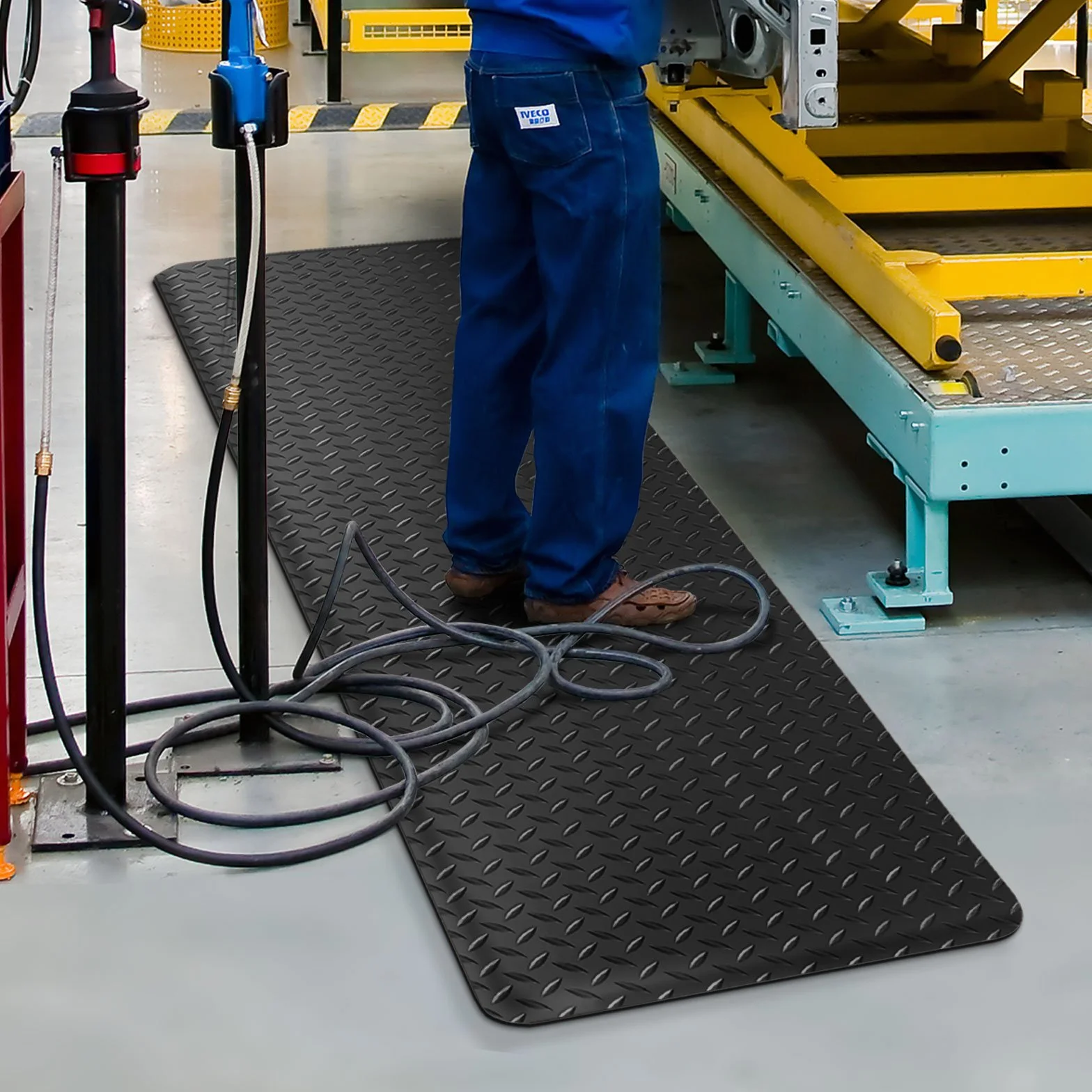 Esterilla antifatiga para Trabajos de pie - Alfombrilla ergonómica para el Lugar de Trabajo para Mayor Comodidad al Estar de pie y Correr - Resistente (60 x 90 cm, Diamante - Negro)