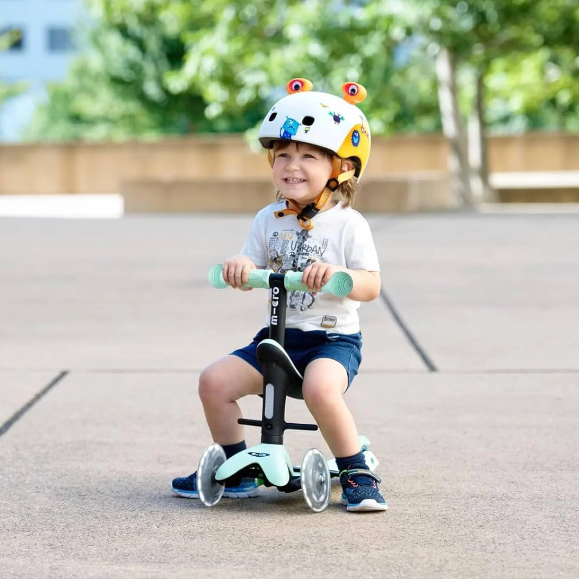 Micro Mini2Grow Deluxe LED Patinete Evolutivo 4en1 con Asiento para Niños 1-6 Años