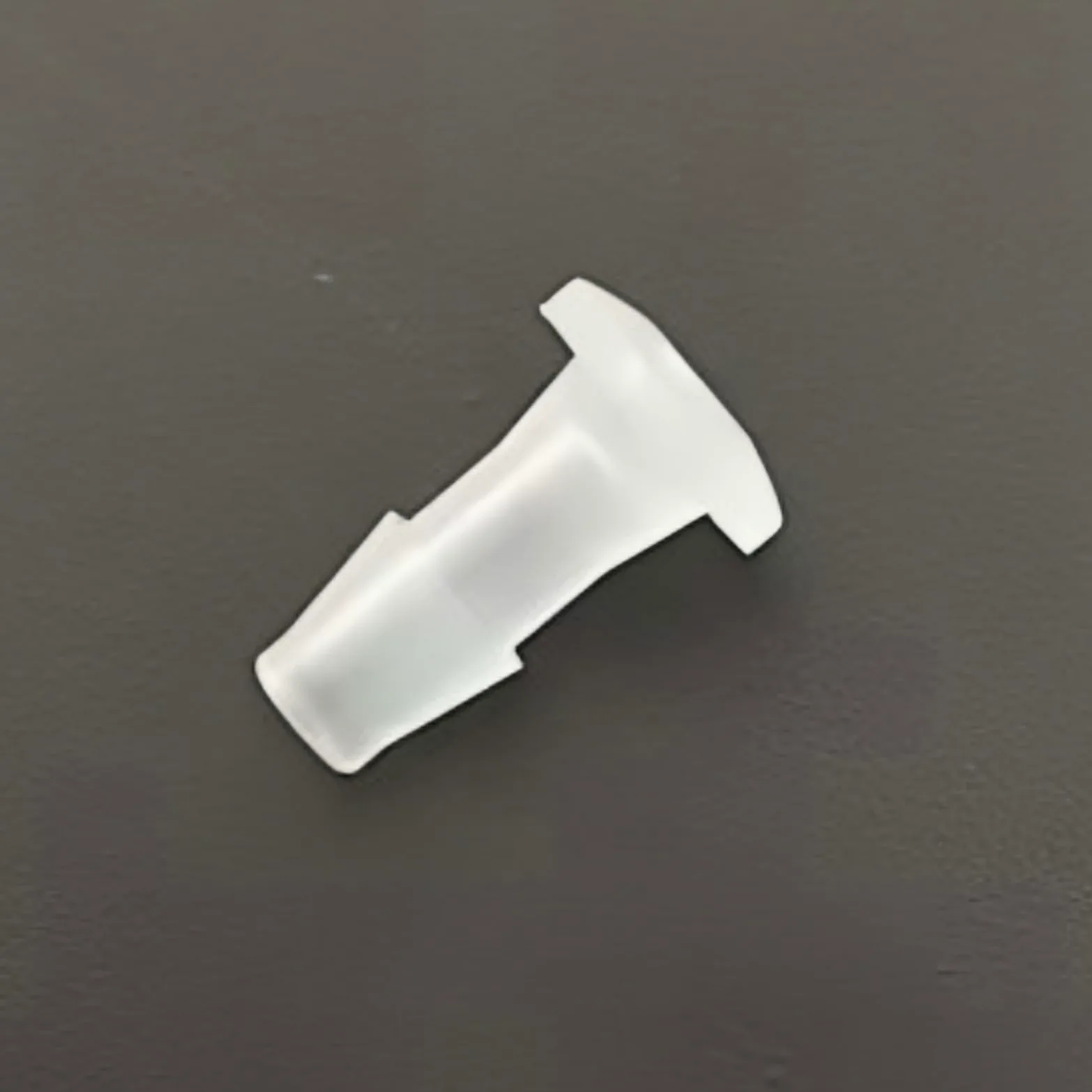 Paquete de 50 tapones de púas for manguera de plástico PP transparente, conector de púas de identificación de manguera de 1/16 pulgadas for maquinaria de laboratorio y alimentos(3.2mm)