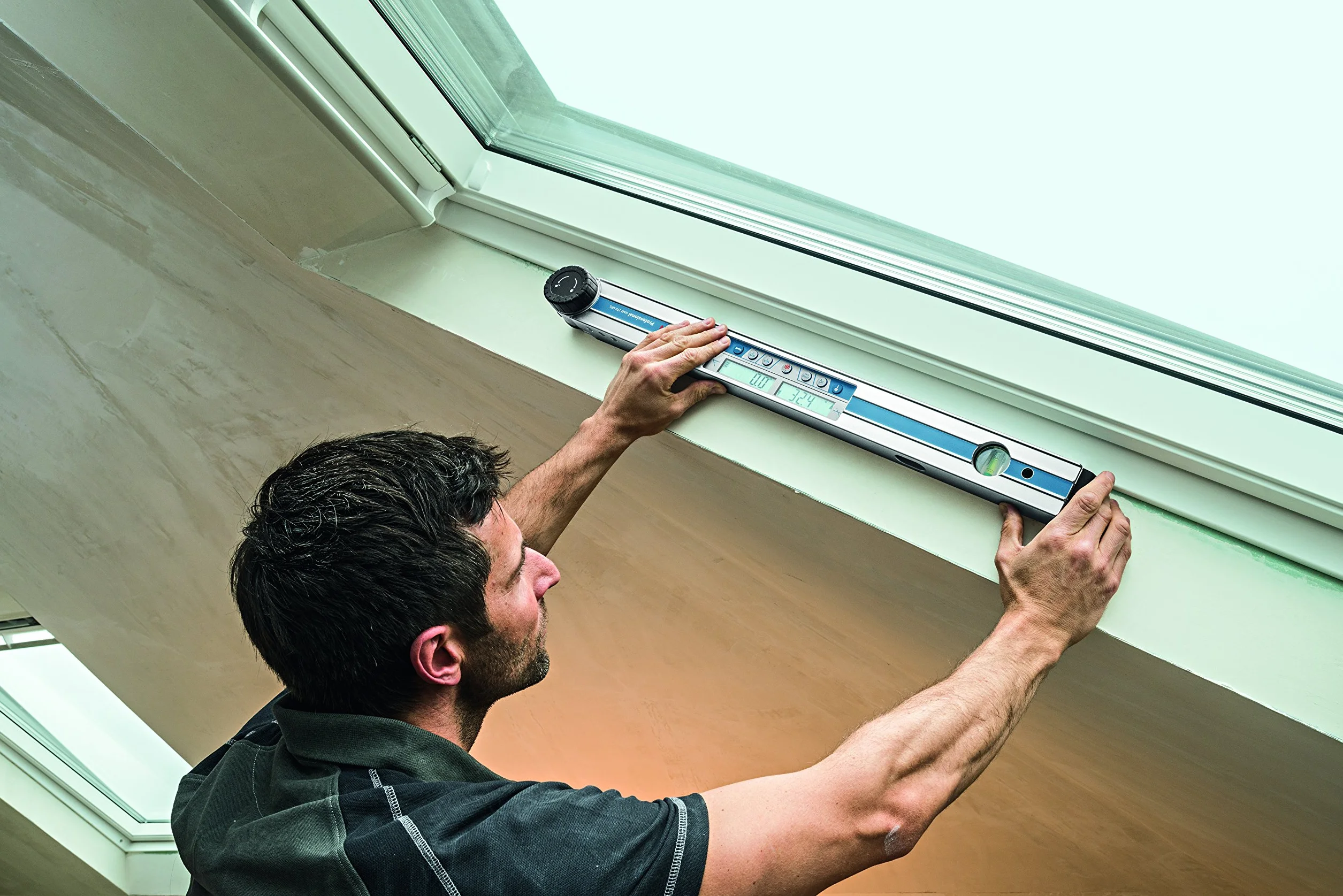 Bosch Professional Medidor digital de ángulos e inclinómetro GAM 270 MFL (precisión láser, cálculo de ángulos de inglete, margen de medición: 0 - 270º, longitud: 60 cm)
