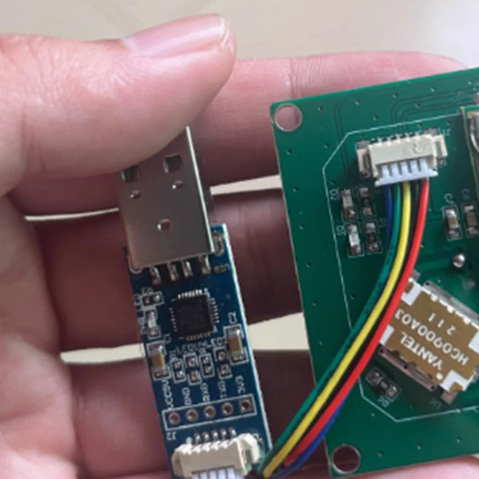 ESP32 Módulo Lector RFID UHF YRM100 Interfaz TTL Antena Integrada