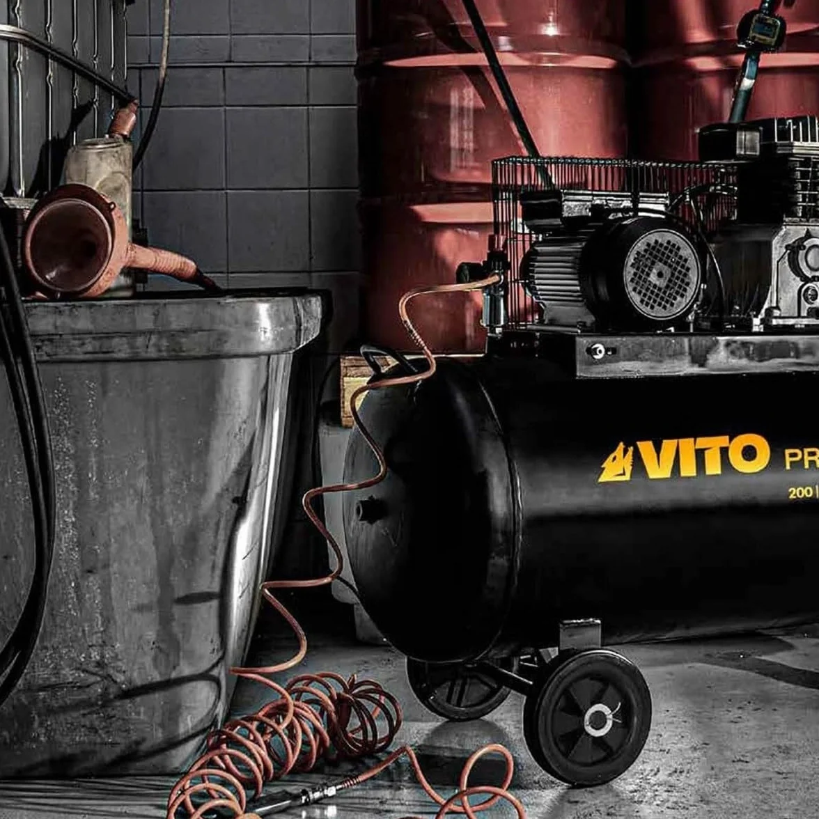 VITO Black Series - Compresor de aire (200 litros, 10 bares, 230 V, 4 CV, 10 bares de presión de funcionamiento (máx. 12 bares), 400 l/min, compresor de aire de 200 L, lubricado con aceite, compresor