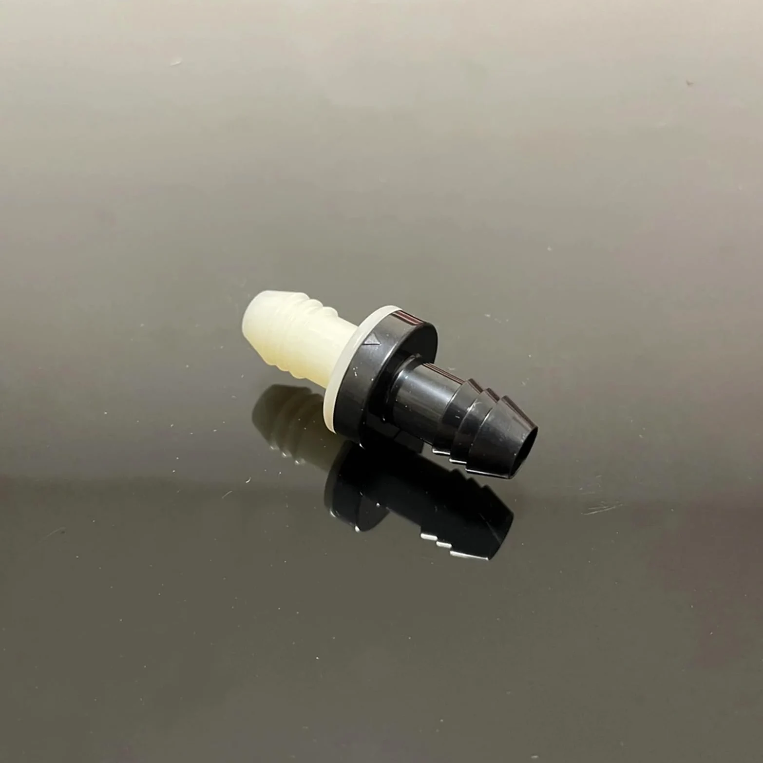 20 Piezas válvula de retención de plástico PA66 de 3/8 Pulgadas for Tanque de Combustible(Five Sixteenth Inch)