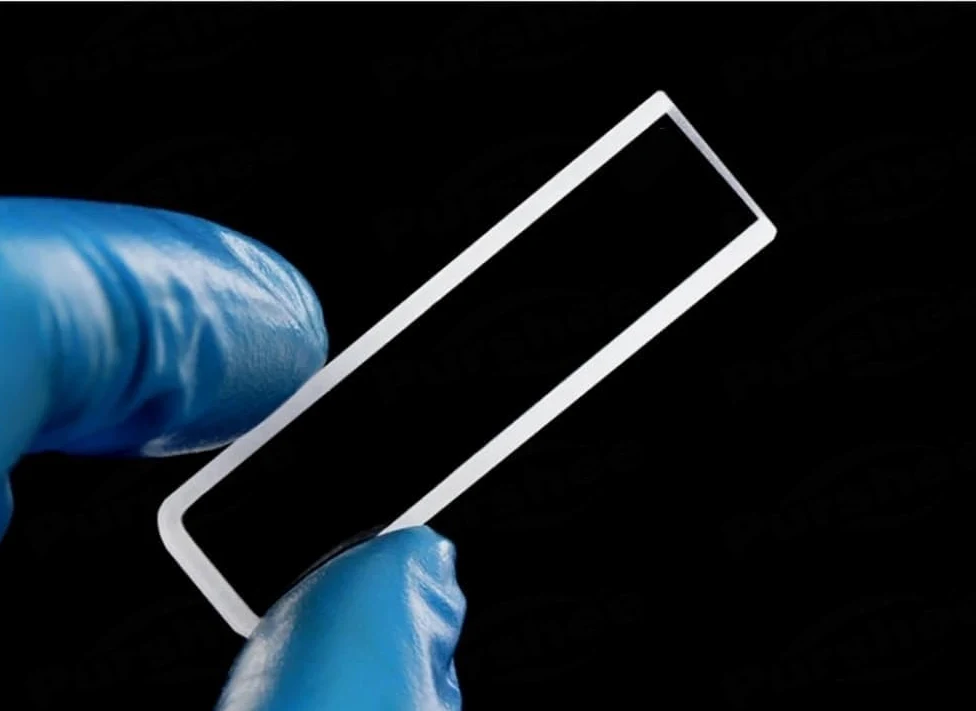 Cubeta de cuarzo IR 700ul - Longitud de recorrido de 2 mm for espectrofotometría UV-Visible | Tecnología de unión de pegamento y sinterización de fritas | Glue bonding process