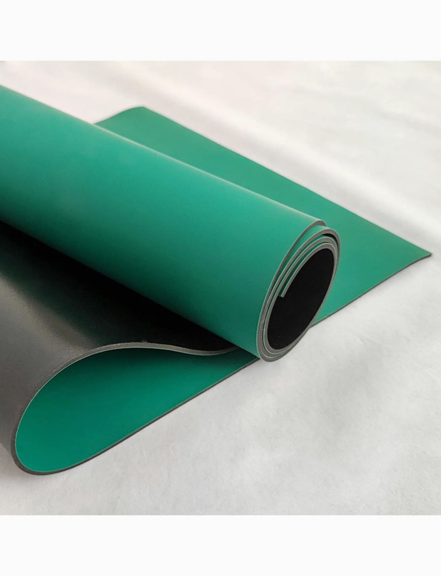 Alfombrilla de banco de trabajo verde sin estática, almohadilla de soldadura de goma resistente al calor para reparación electrónica, laboratorios y protección de mesa de soldadura