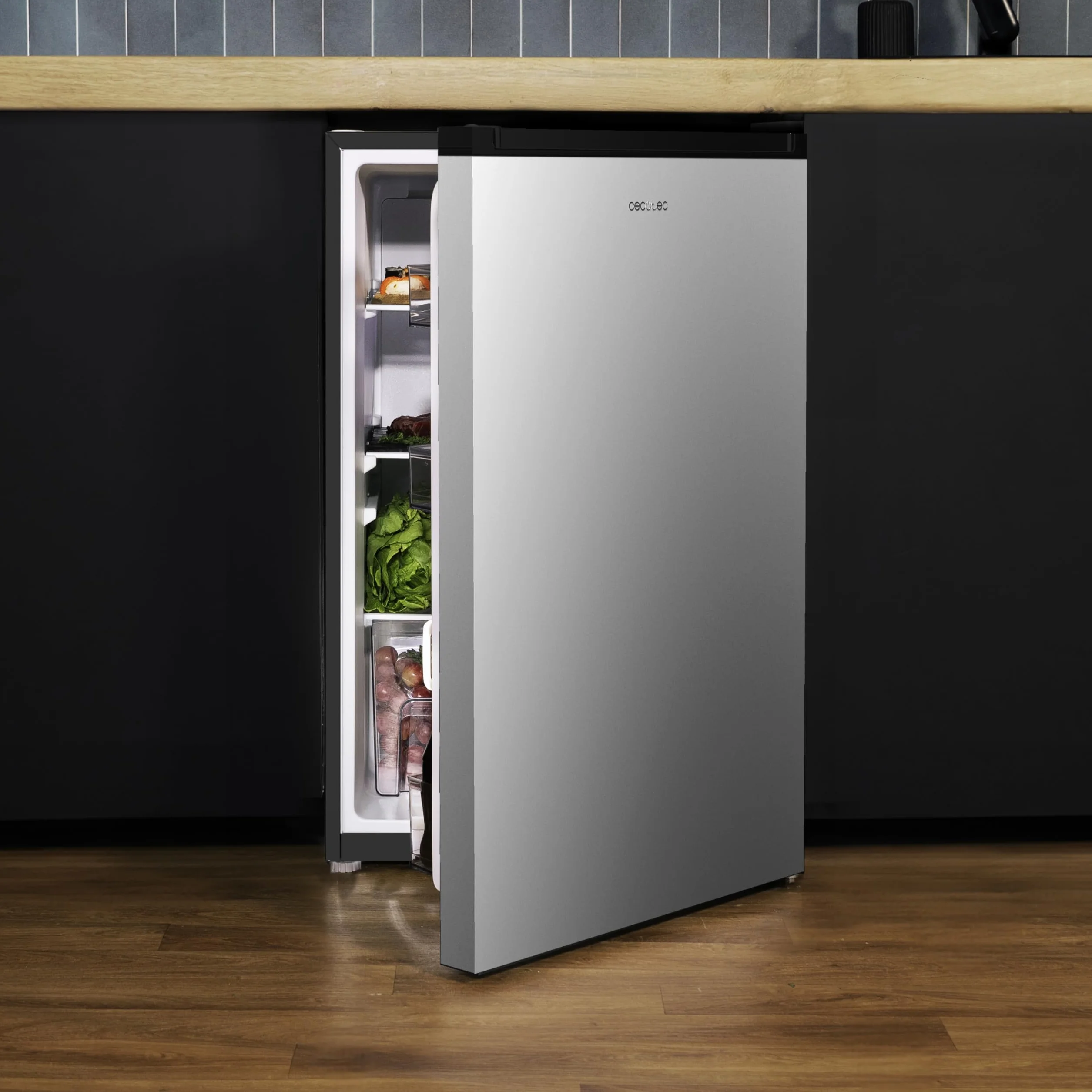 Cecotec Bolero CoolMarket TT 133L Mini Nevera Frigorífico 133L Inox Puerta Reversible Crisper Box Luz LED Defrost Control Temperatura Mecánico