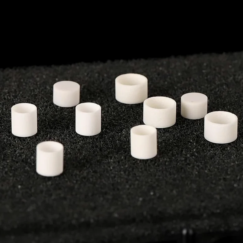 10 crisoles de alúmina con tapa, 99,5% puros | Durable, resistente a altas temperaturas, for uso en laboratorio de análisis térmico(D6xH4mmWith lid)