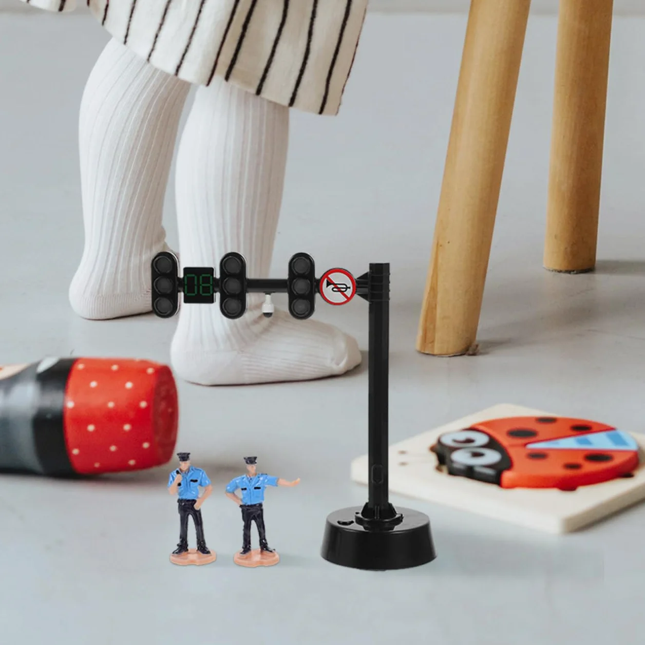 TOYANDONA Semáforo Juguete Luz Señal Tráfico para Niños con Figuras Policía Educativos
