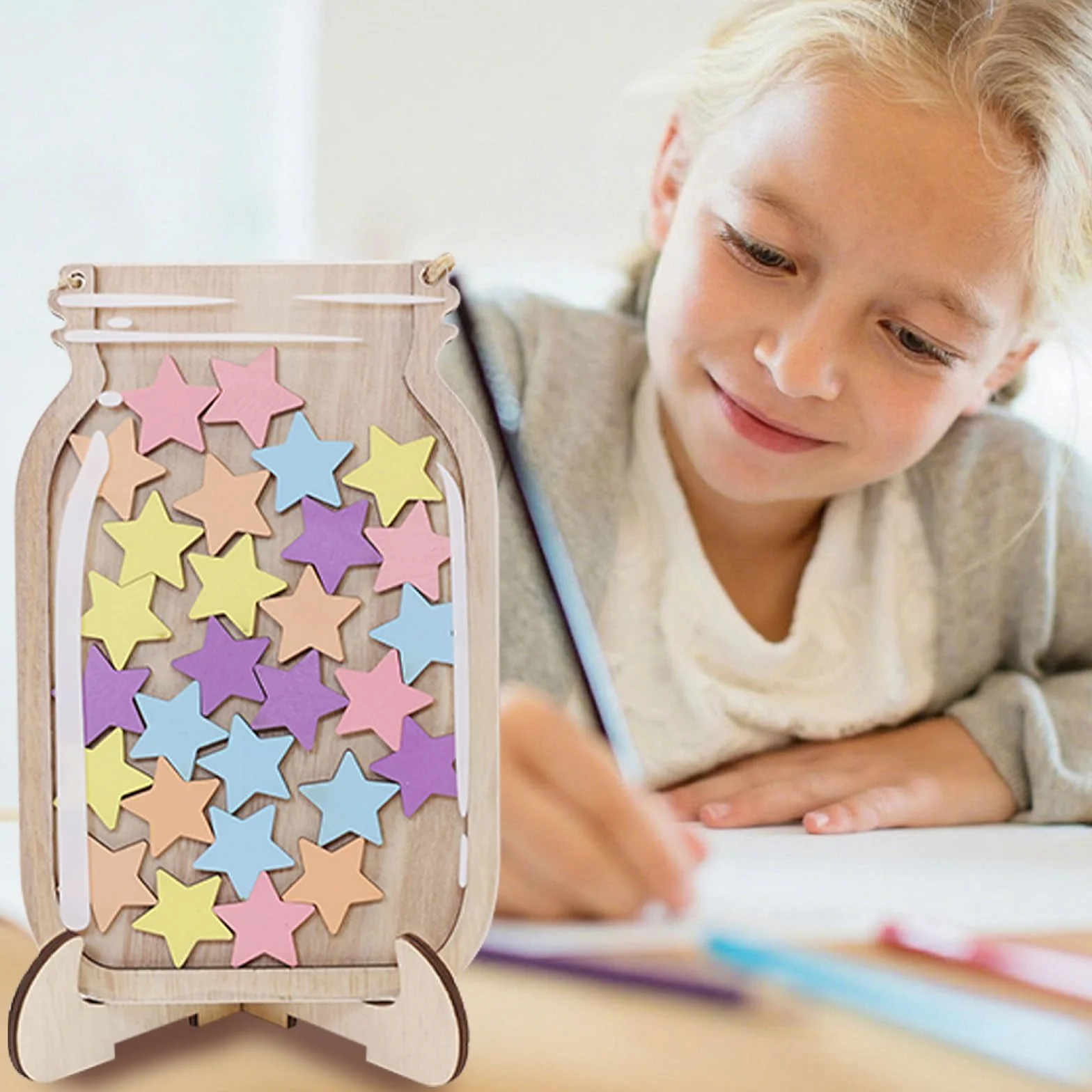 Sistema de recompensa para niños con plato de vidrio, soporte de madera y 30 estrellas