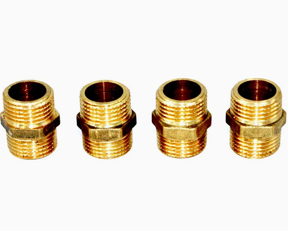 Machon de Latón, 2 Roscas Macho, Racor Conector (10, 1.1/4)
