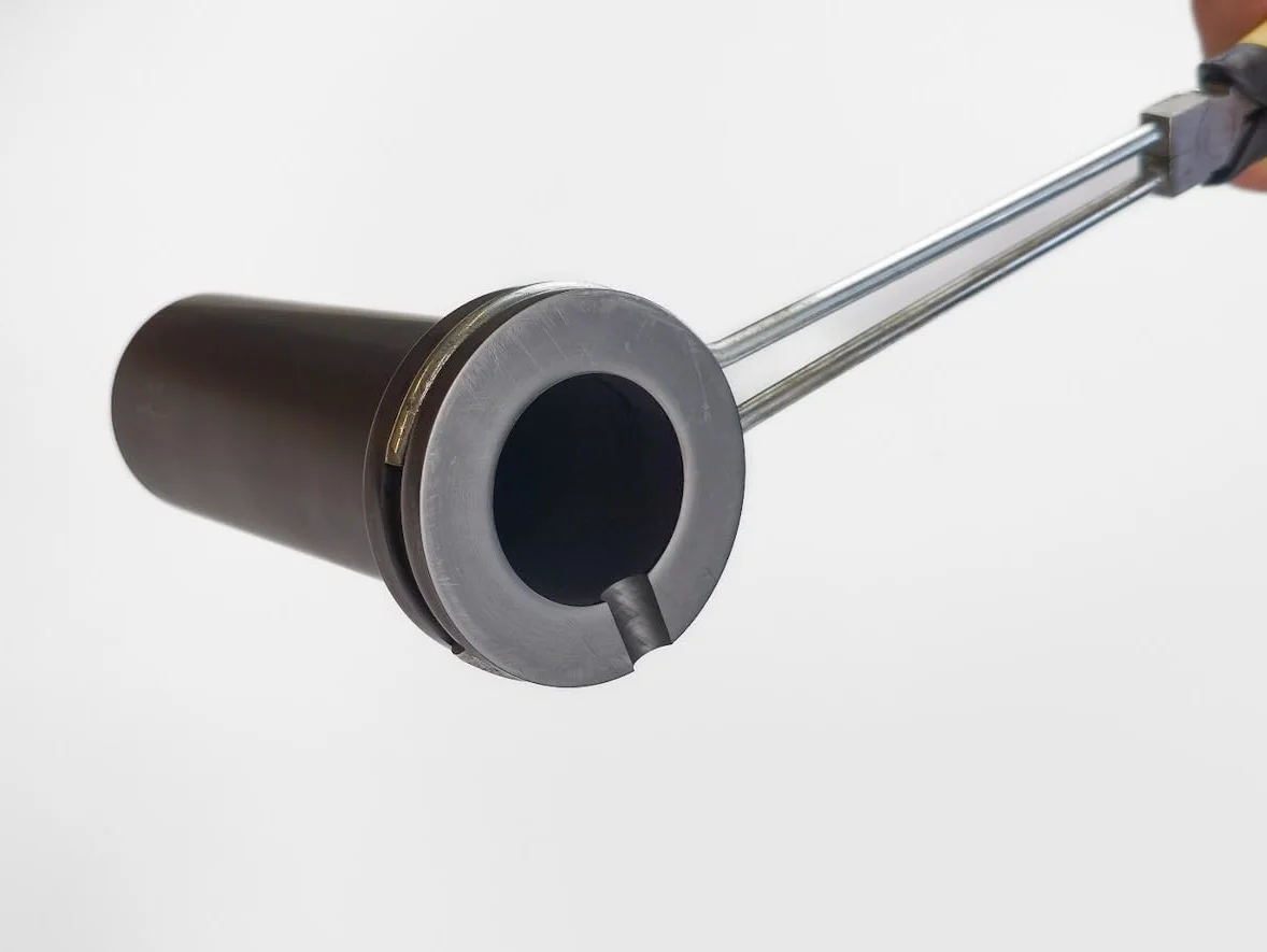 Alicates para crisol de grafito, crisol de horno eléctrico, resistente y universal, longitud 35,5 cm, para crisol (alicates para crisol incluye 3 crisoles de 200 cm)