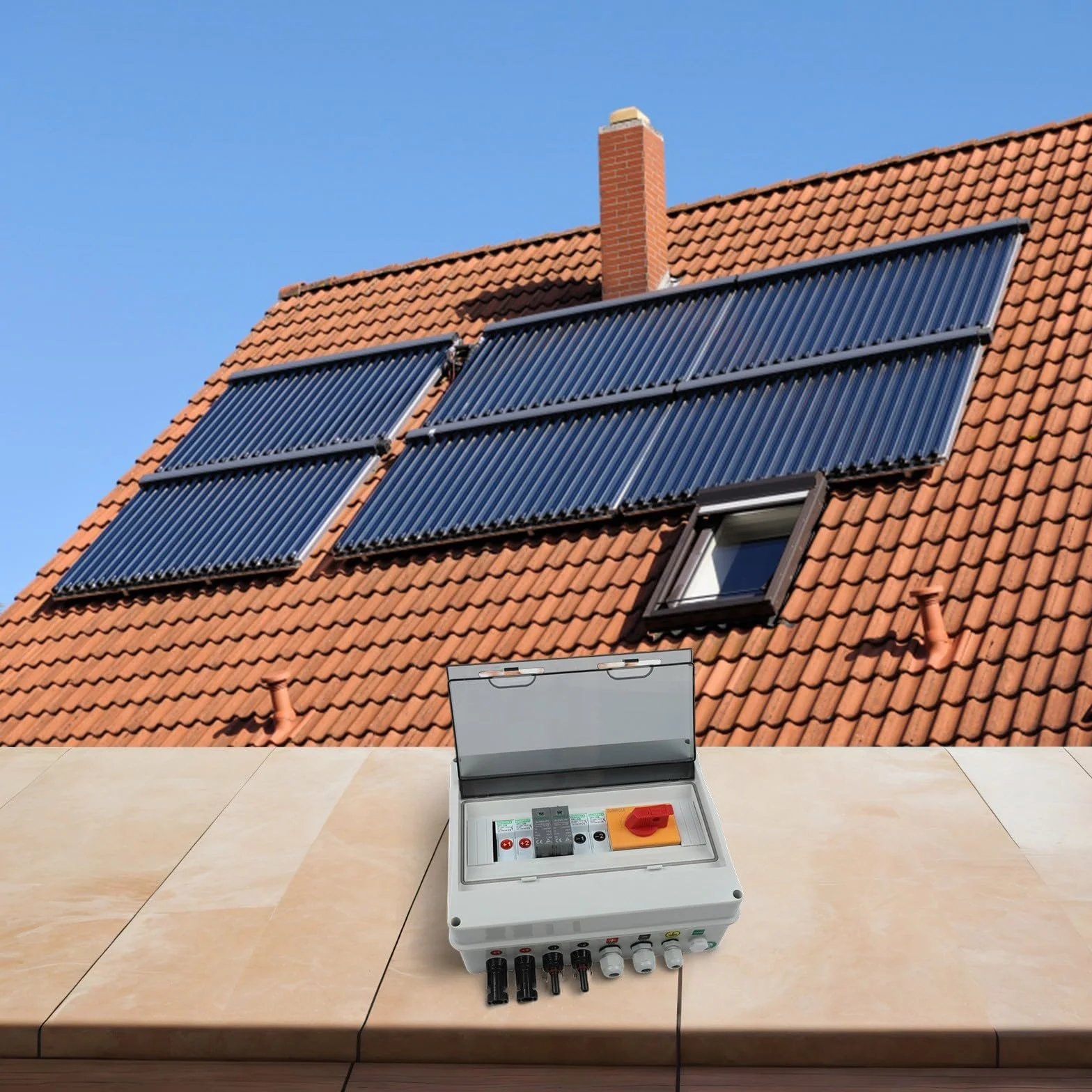 1000V 2 en 1 caja combinadora fotovoltaica para sistema solar fotovoltaico IP65 impermeable DC String Junction con fusibles de 16A DC y interruptor de aislamiento de 32A para paneles