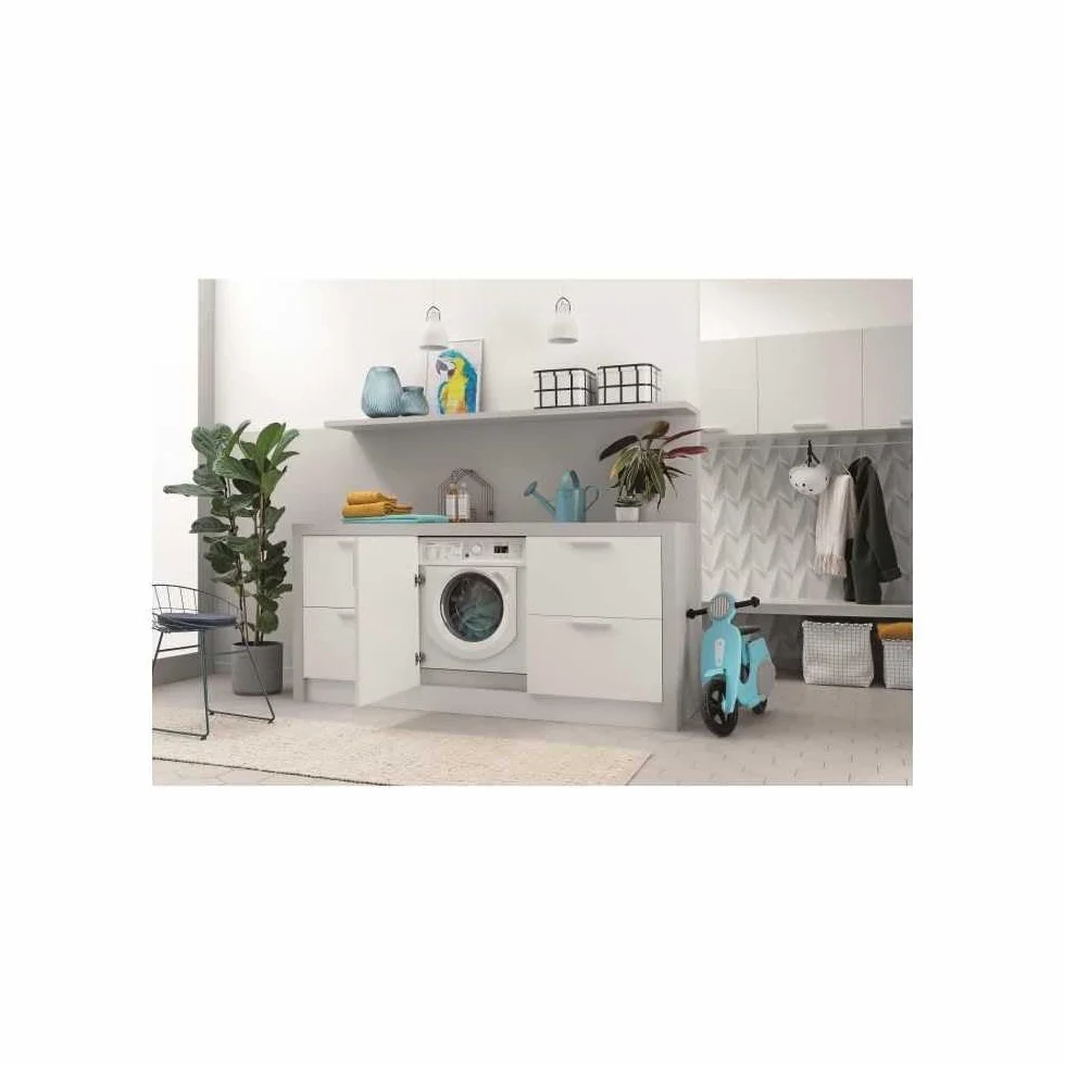 Indesit Lavadora secadora empotrable BIWDIL861485EU 8 kg 6 kg