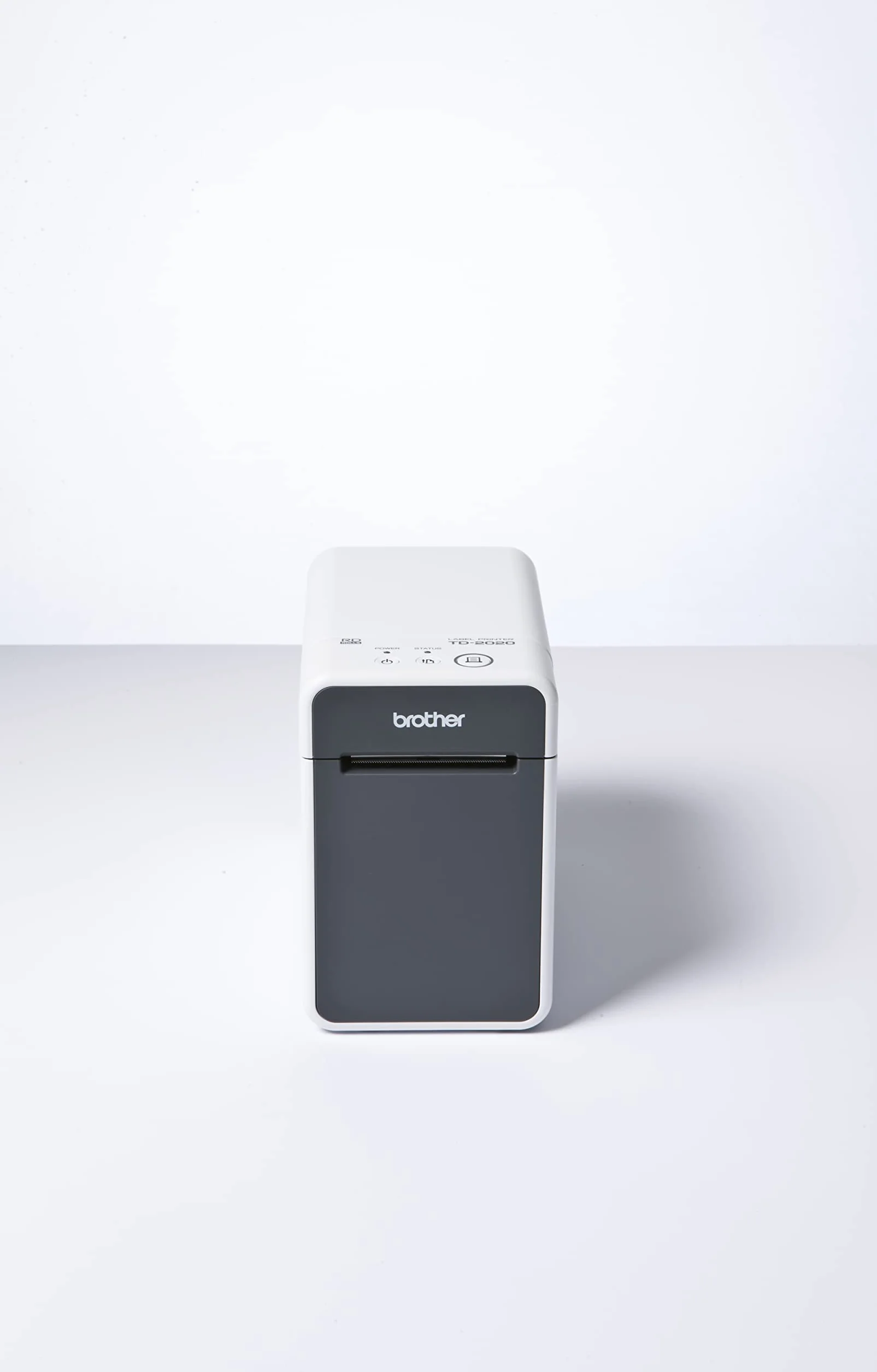 Brother TD2020A -Impresora de etiquetas y tickets de sobremesa para uso profesional