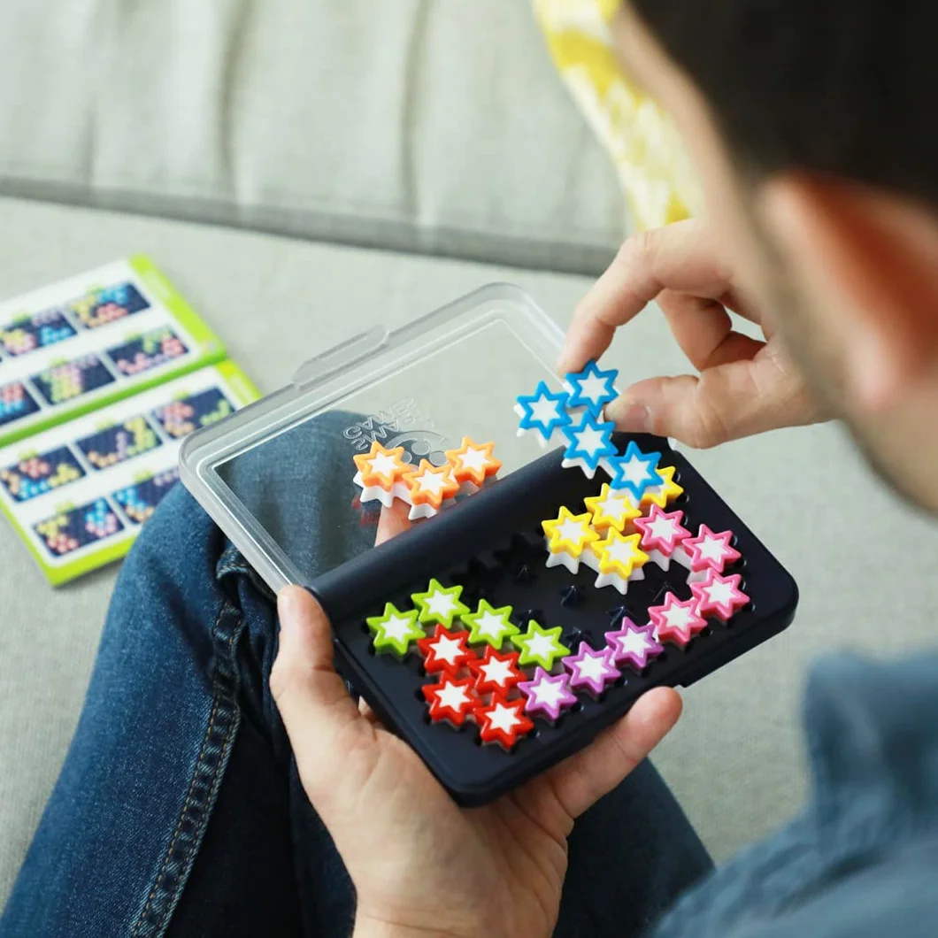 SmartGames IQ Stars Rompecabezas 120 Desafíos Juegos Educativos 6 Años+