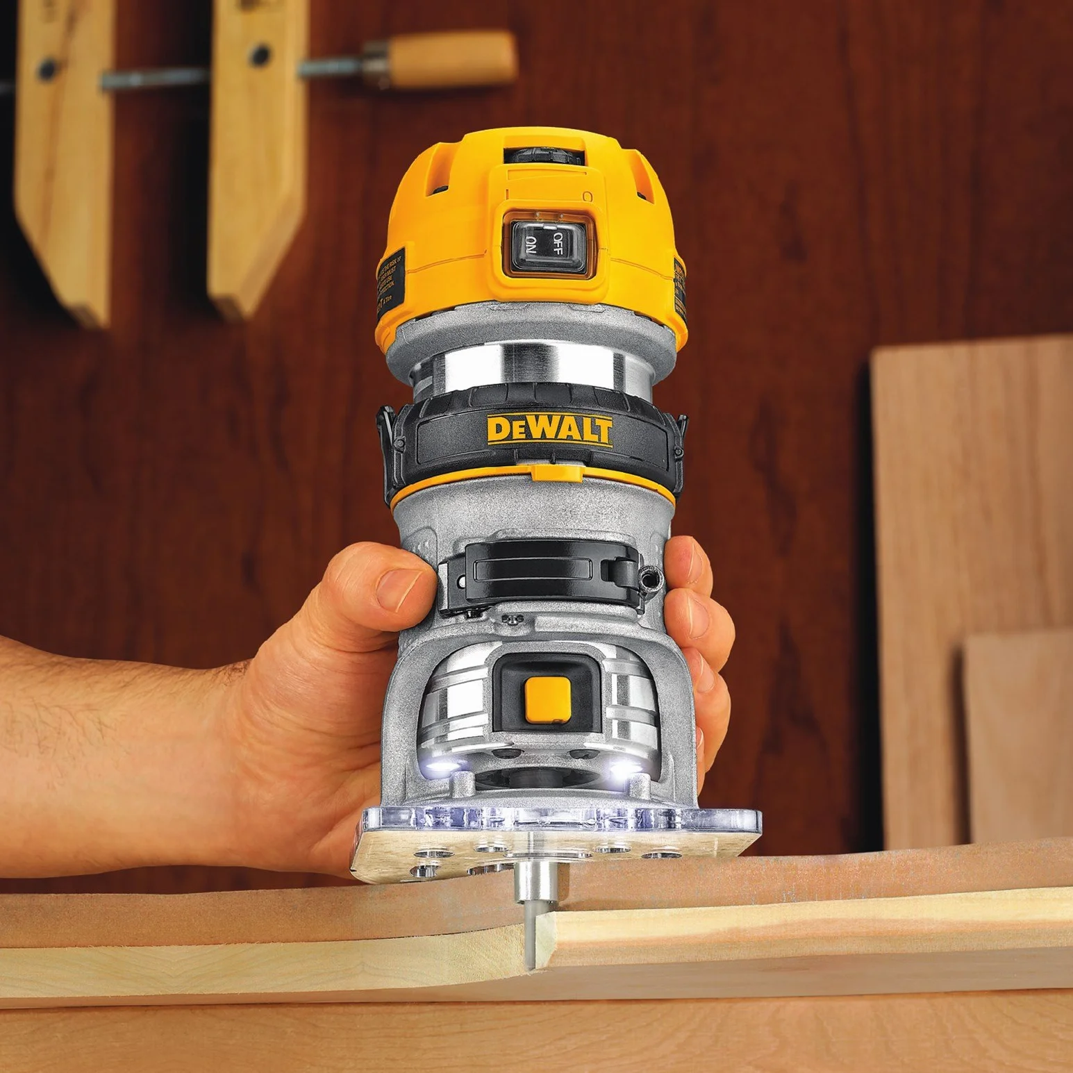 DeWalt D26204K-QS Fresadora Combo 900W-27.000 RPM (6-8 mm) -Electrónica, Negro y amarillo