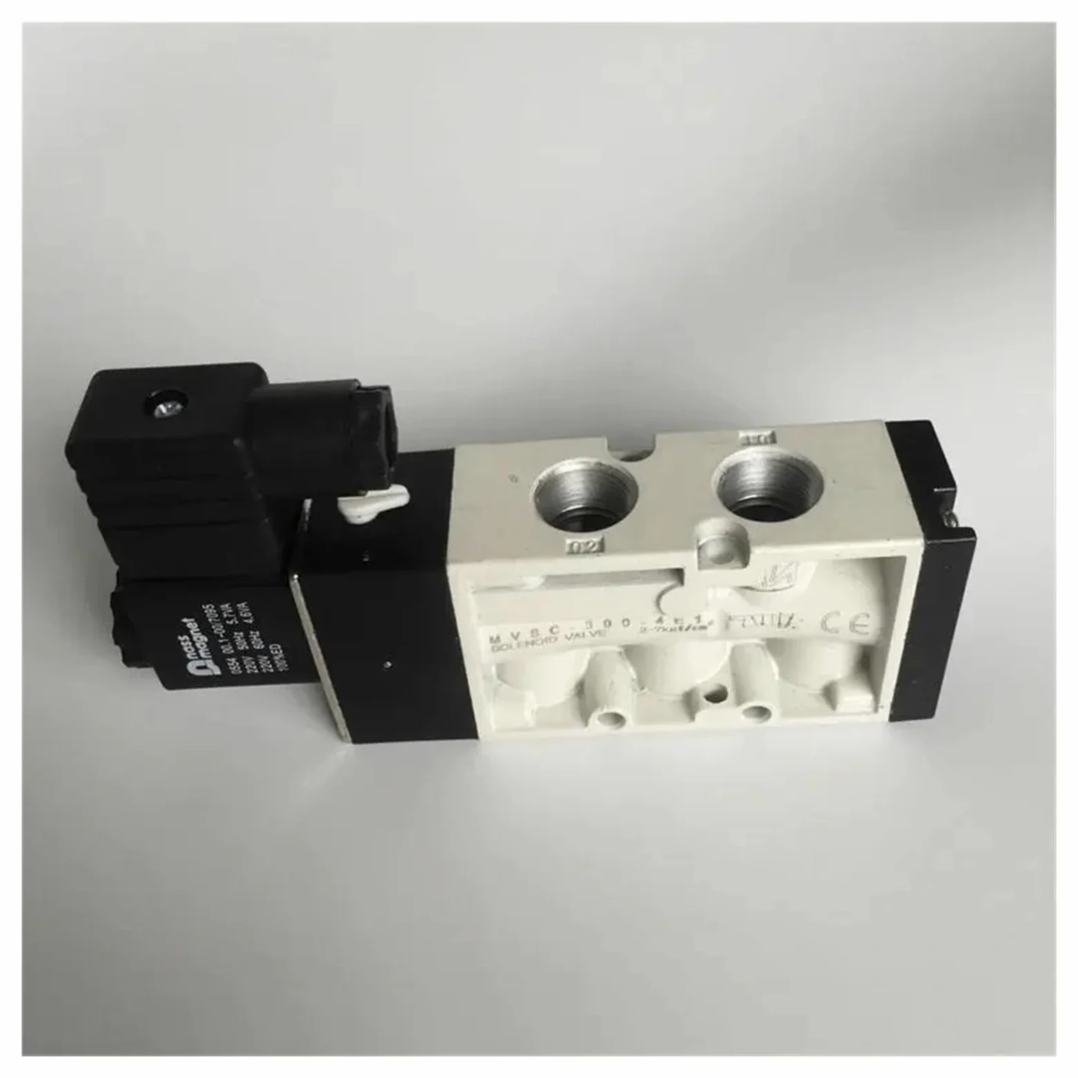 Electroválvula neumática magnética MVSC-220-4E1 de 2 vías y 5 Puertos(MVSC2204E1,AC 220V)