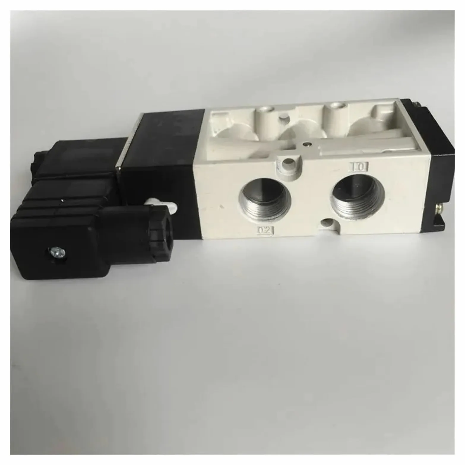 Electroválvula neumática magnética MVSC-220-4E1 de 2 vías y 5 Puertos(MVSC2204E1,AC 220V)
