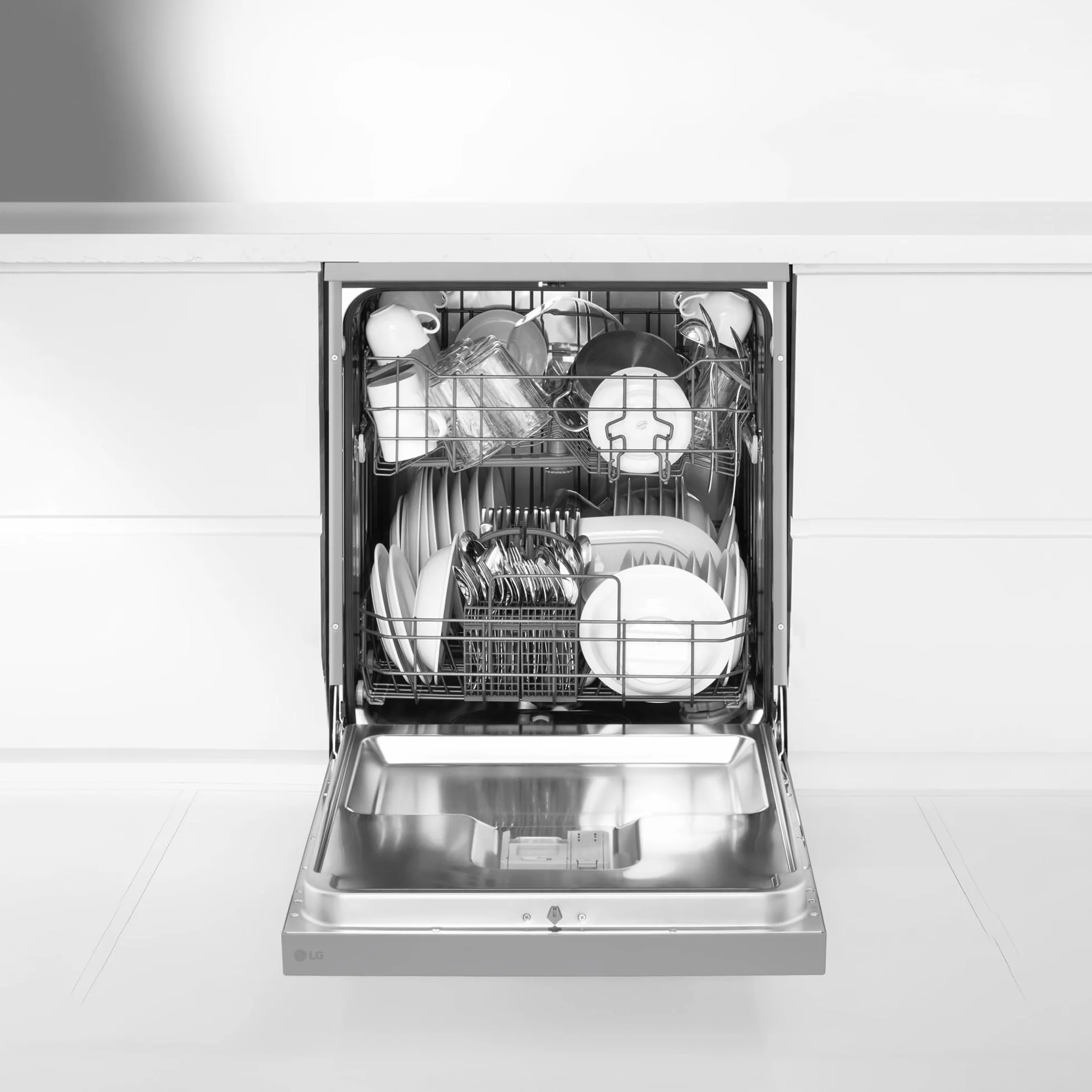 LG Lavavajillas 60 cm 13 cubiertos Serie 100 Inox Antihuellas