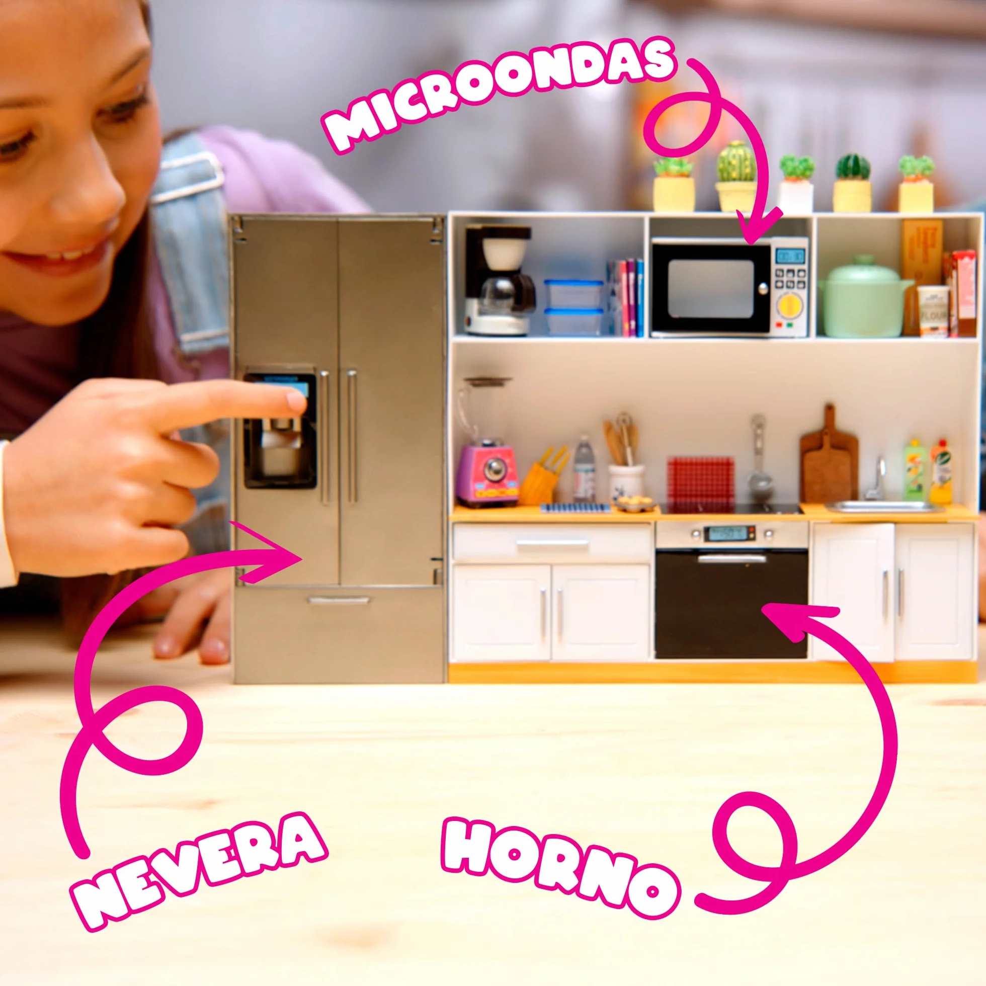 Bizak Mini World Playset Cocina, Set de Cocina con Horno, Microondas, Frigorífico, Dispensador de Hielo y Accesorios, Niños y Niñas +6 Años