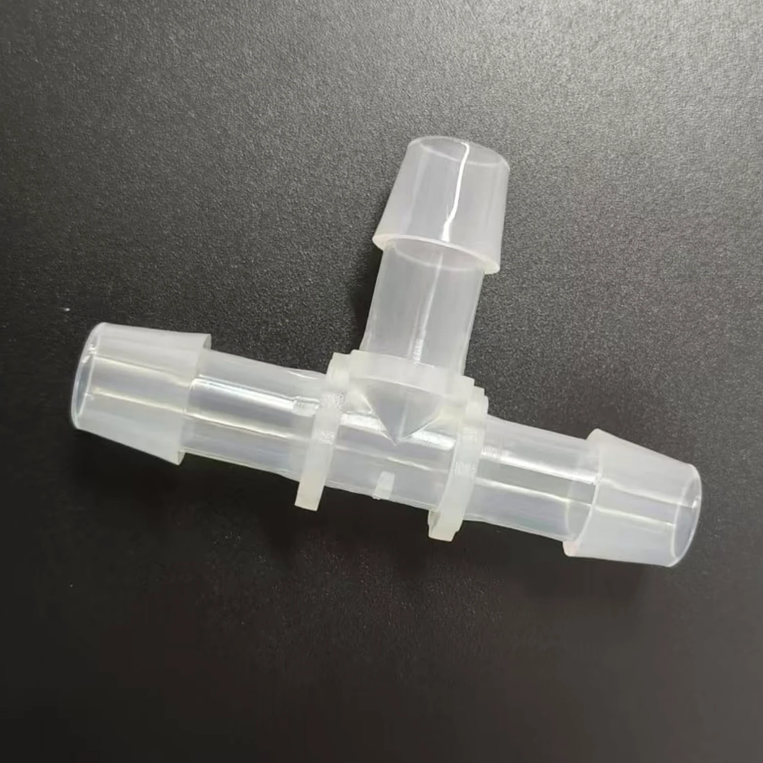 Accesorio en T con púas for manguera en forma de T de 3 vías, paquete de 25, adaptador de plástico PP duradero for laboratorio,(12.7mm 1/2inch Cir)