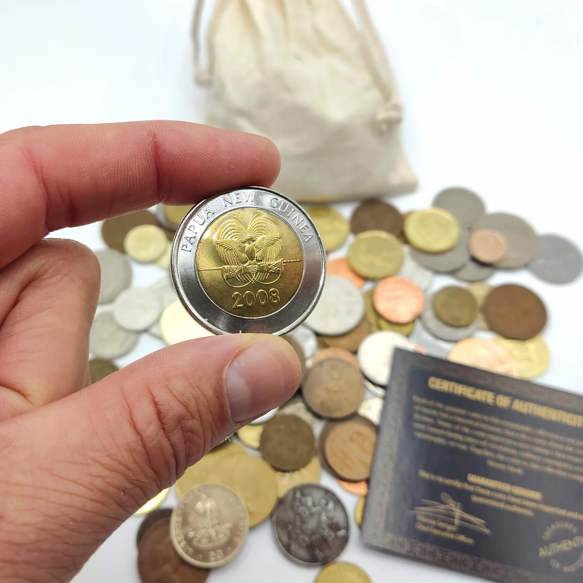 Colección de Monedas del Mundo Auténticas de 5 Continentes y Tres Siglos (XIX, XX y XXI) con Certificado de Autenticidad